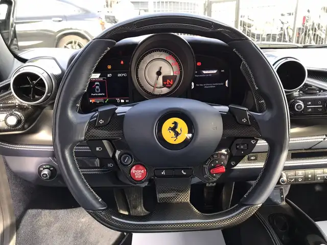 Ferrari F8 Tributo view 14