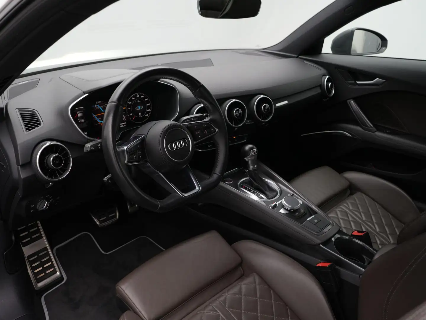 Audi TT 2.0 TFSI 230 pk S-tronic quattro Pro Line + | Fijn Grijs - 2