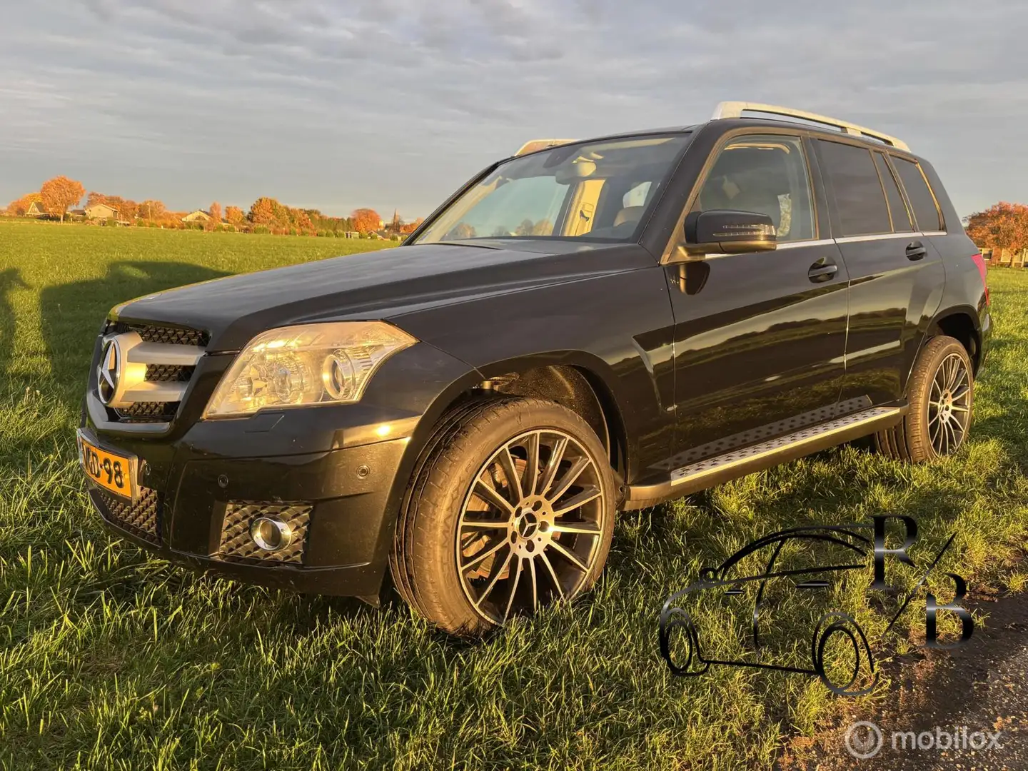 Mercedes-Benz GLK 350 CDI 4-Matic NL-AUTO APK NAVI TREKHAAK Zwart - 1