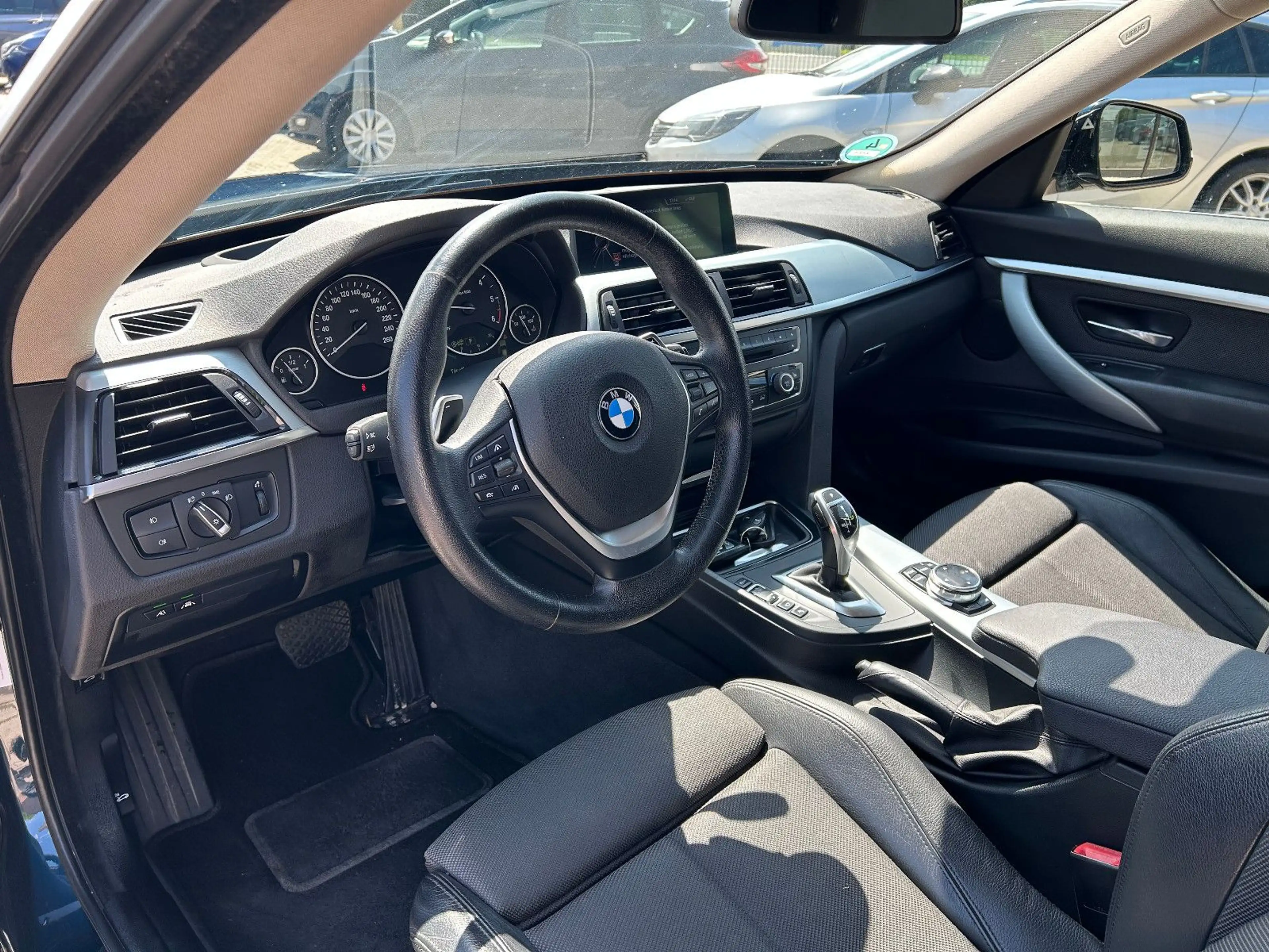 BMW 335 d Gran Turismo xDrive Modern Line*TÜV 4/2028 — photo 9