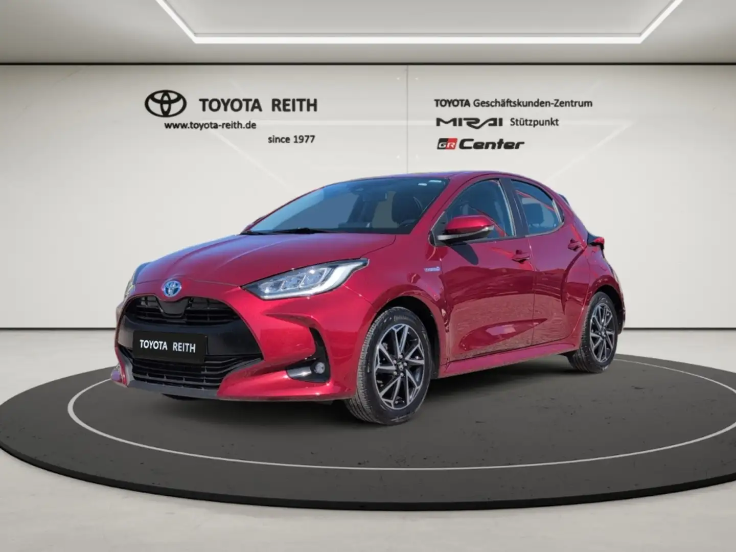 Toyota Yaris Hybrid Team Deutschland 1.5 Dual-VVT-iE EU6d Navi Rouge - 1