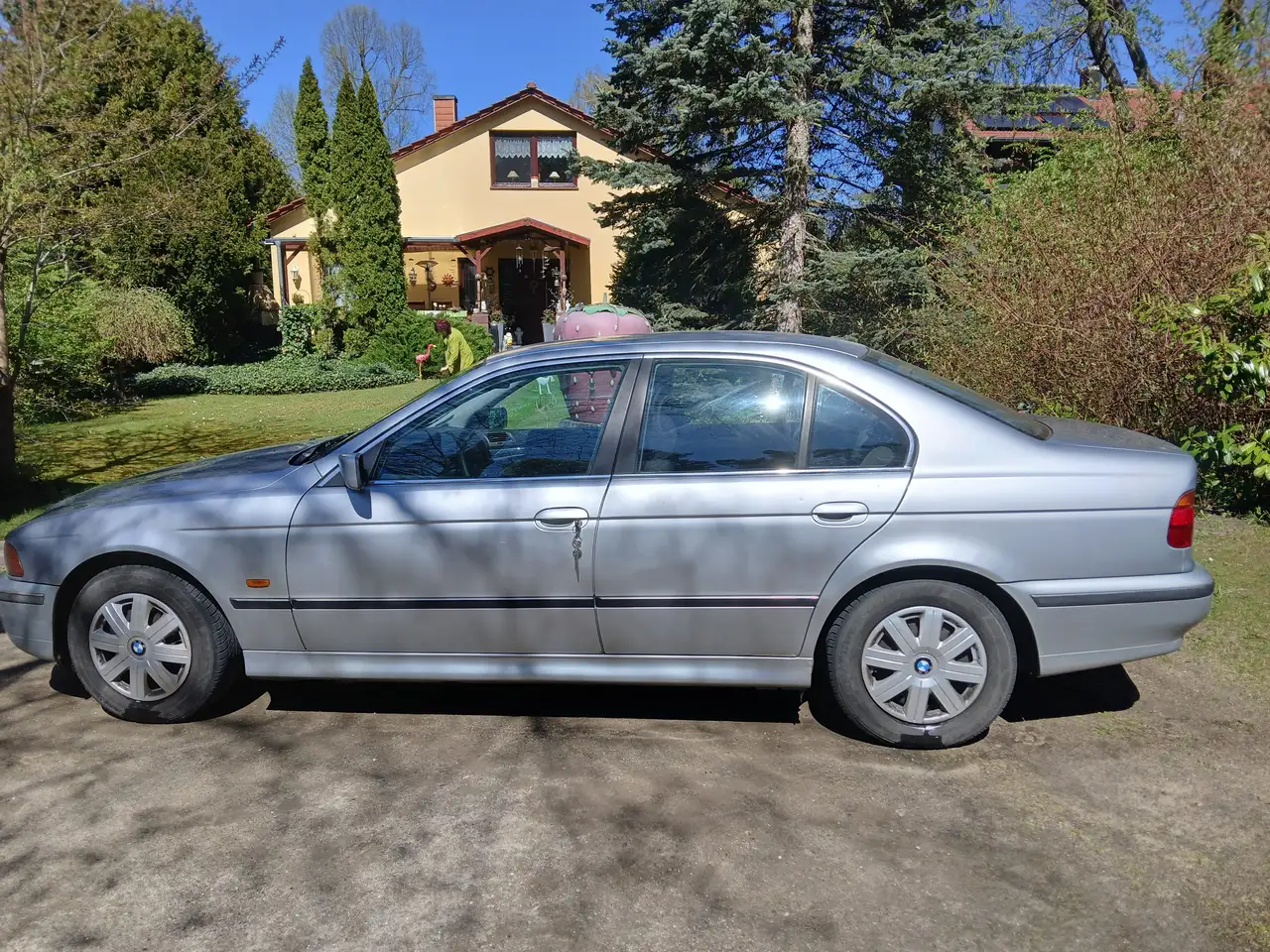 BMW 520i, foto 1