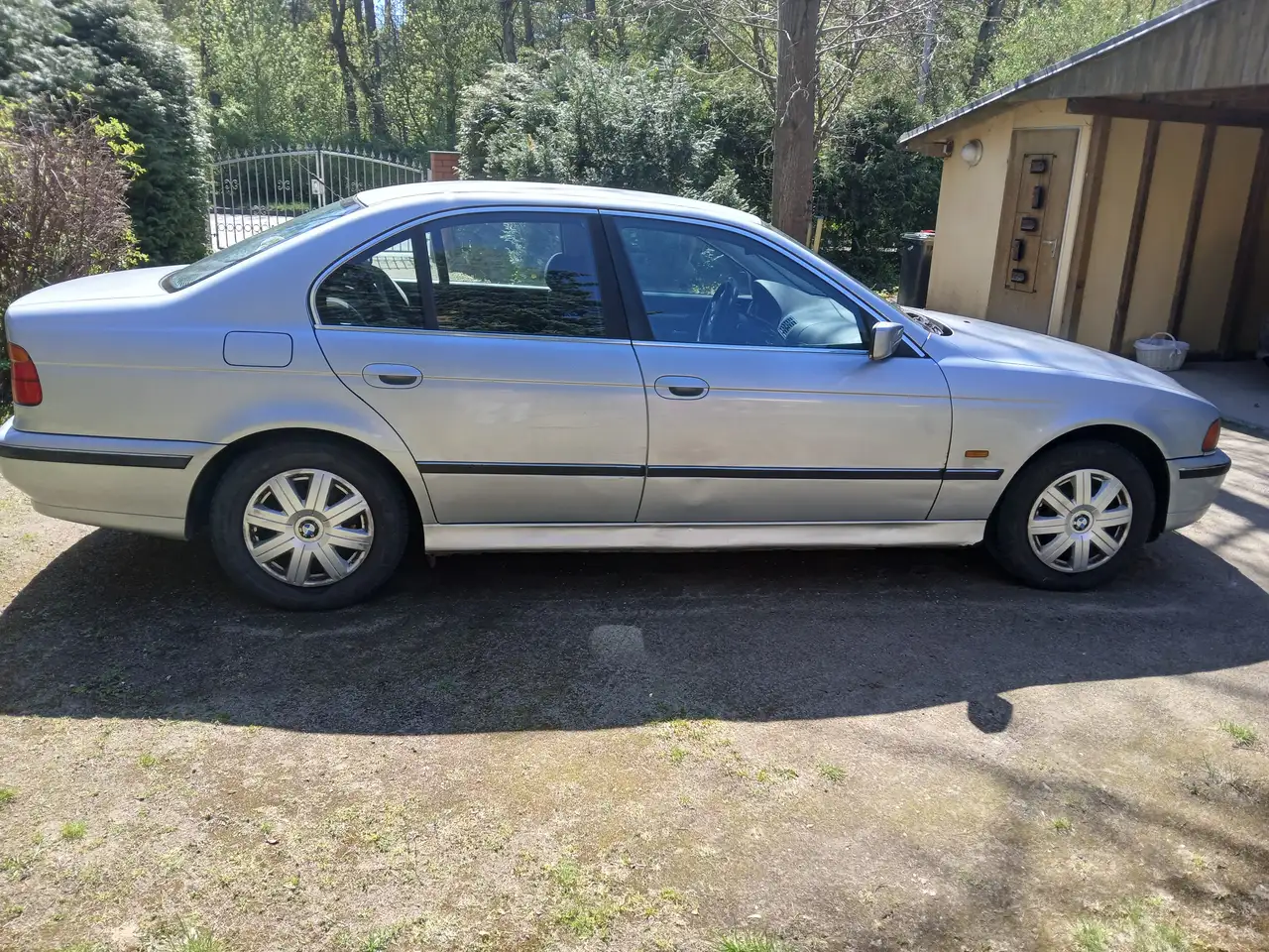 BMW 520i, foto 3