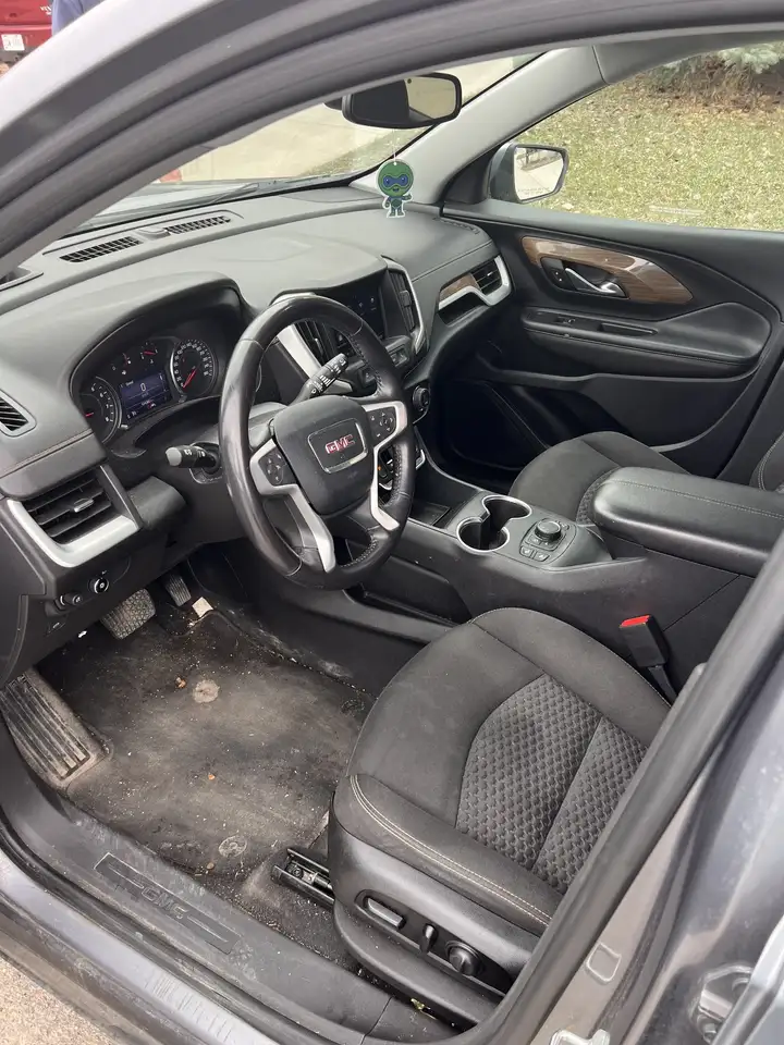 GMC Terrain снимка GMC Terrain