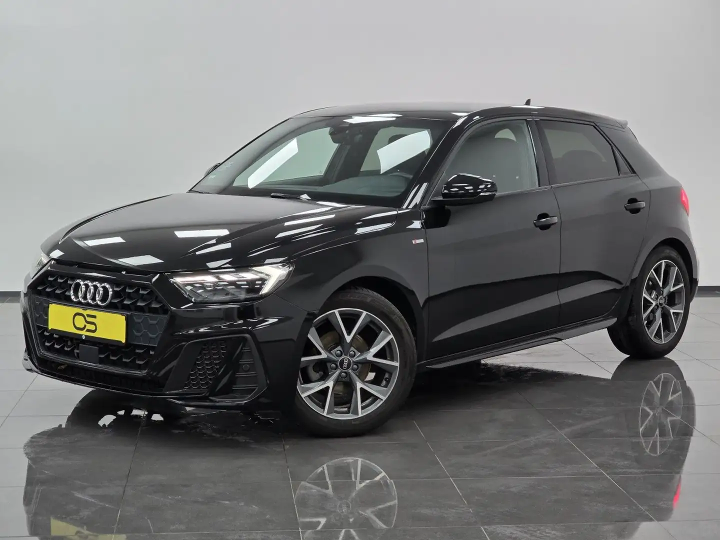 Audi A1 Sportback 35 TFSI S line Garantie LED CarPlay Schwarz - 2