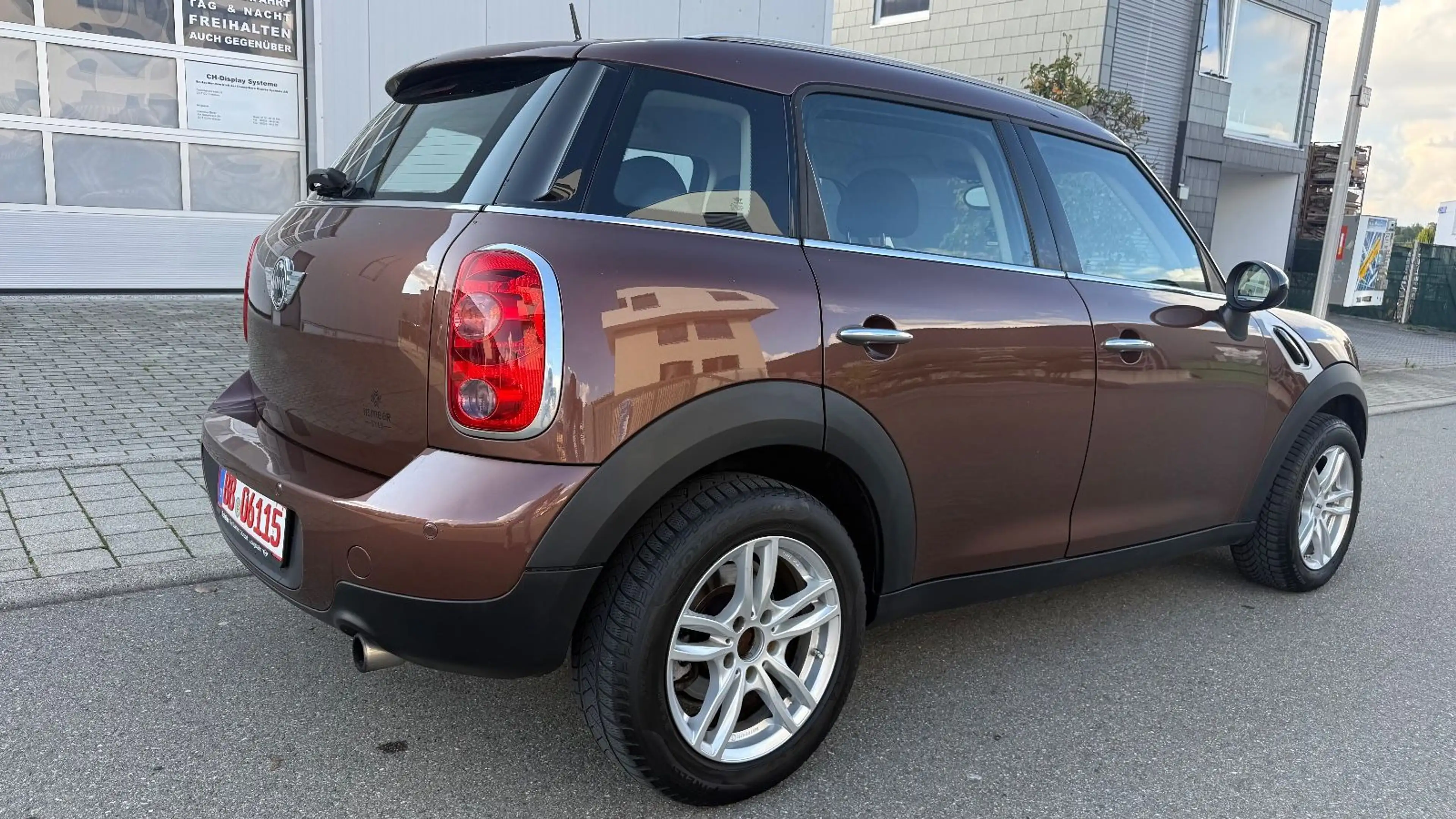 MINI One Countryman 1.6 AUTOMATIK TÜV,LEDER,EURO6,PDC — photo 4