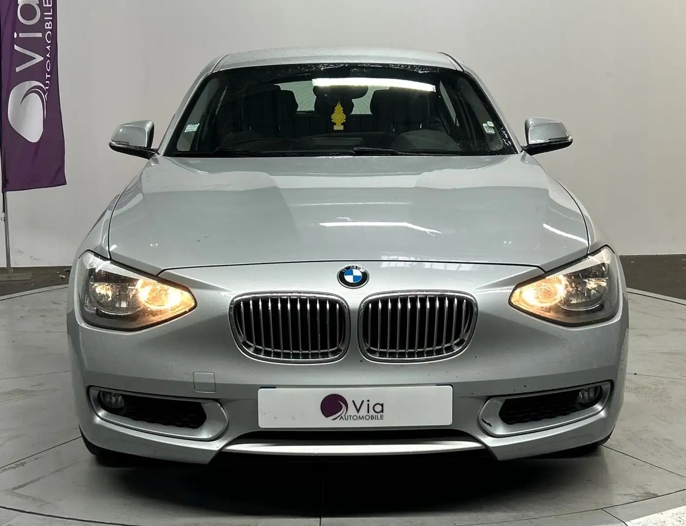 BMW 116 116i 136 ch UrbanLife Gris - 2