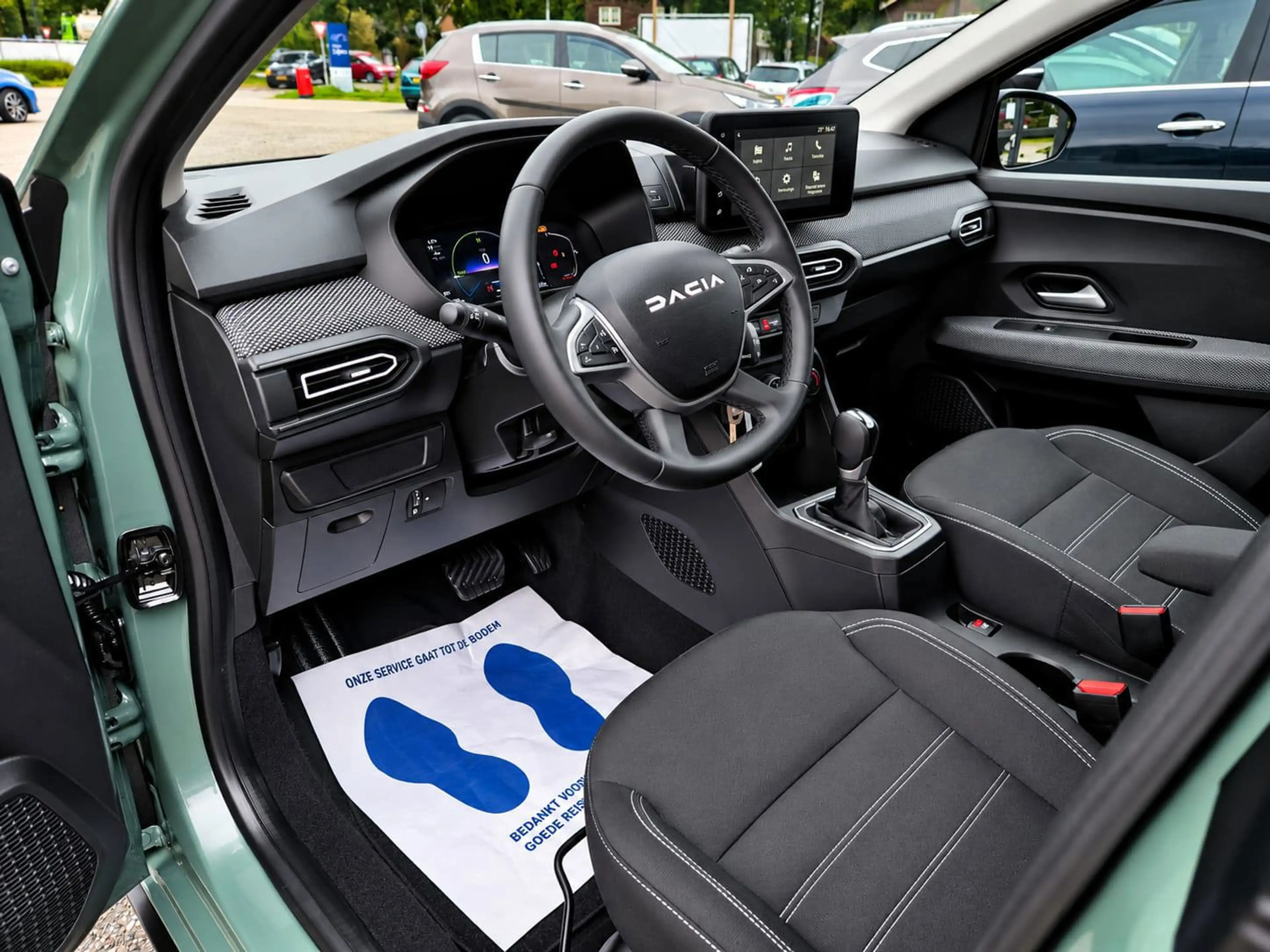 Dacia Jogger 1.6 Hybrid 140 Expression 7p. Trekhaak Automaat — photo 9