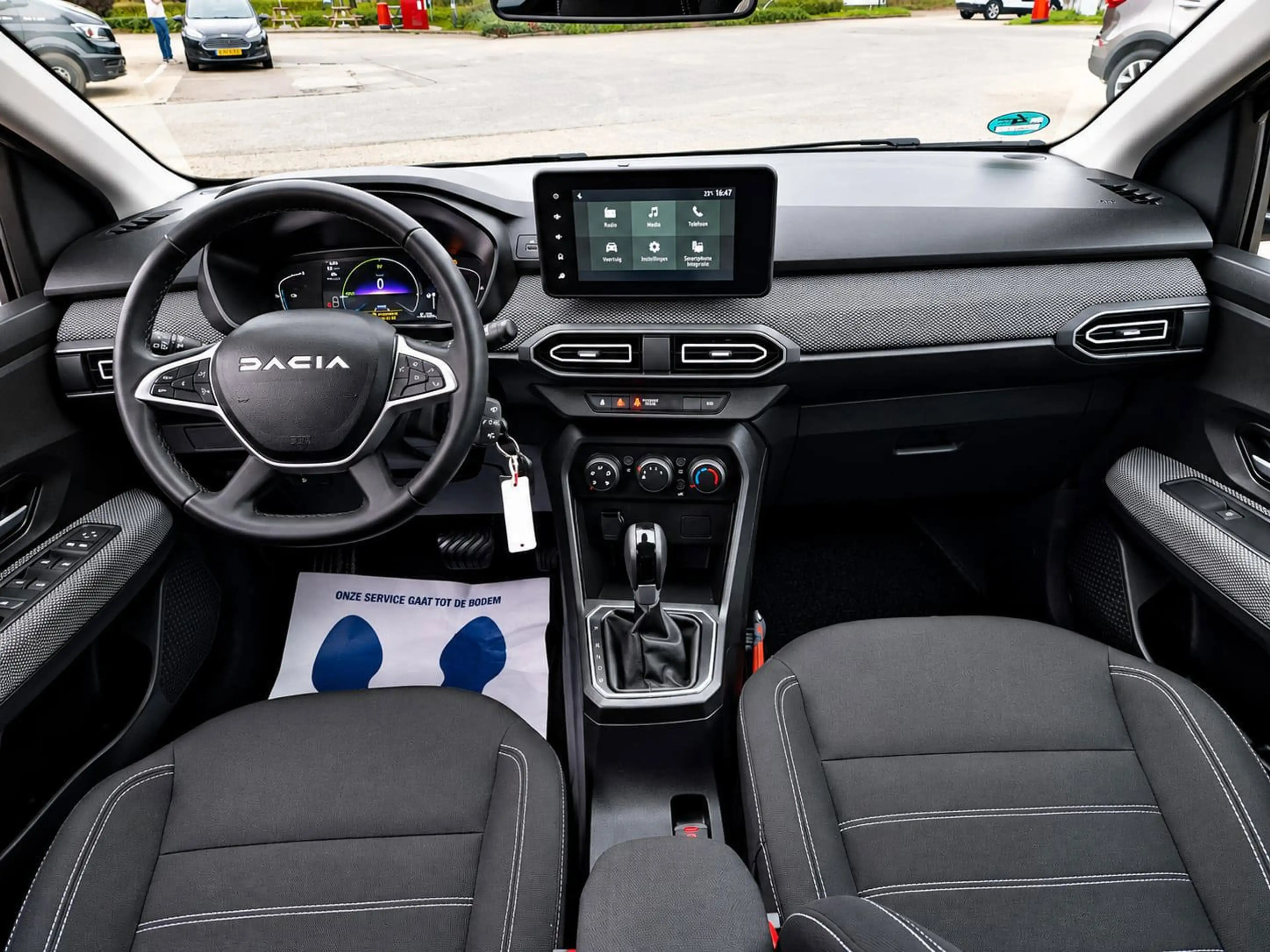 Dacia Jogger 1.6 Hybrid 140 Expression 7p. Trekhaak Automaat — photo 15