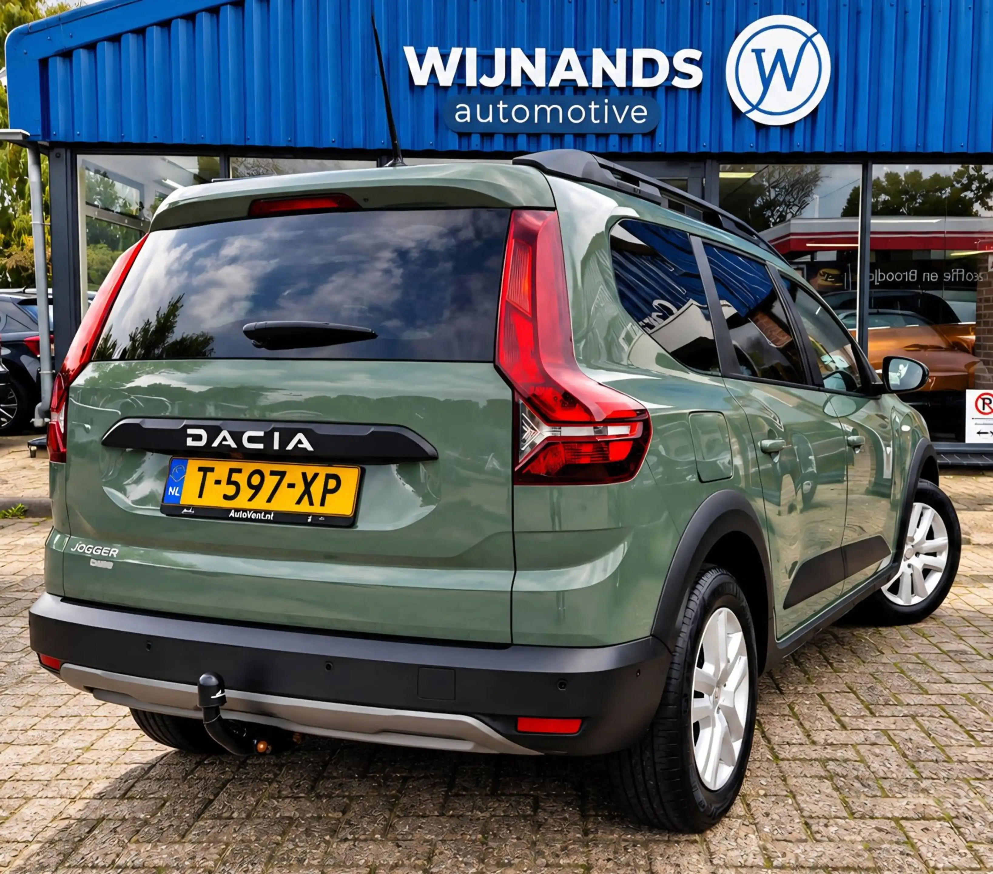 Dacia Jogger 1.6 Hybrid 140 Expression 7p. Trekhaak Automaat — photo 3