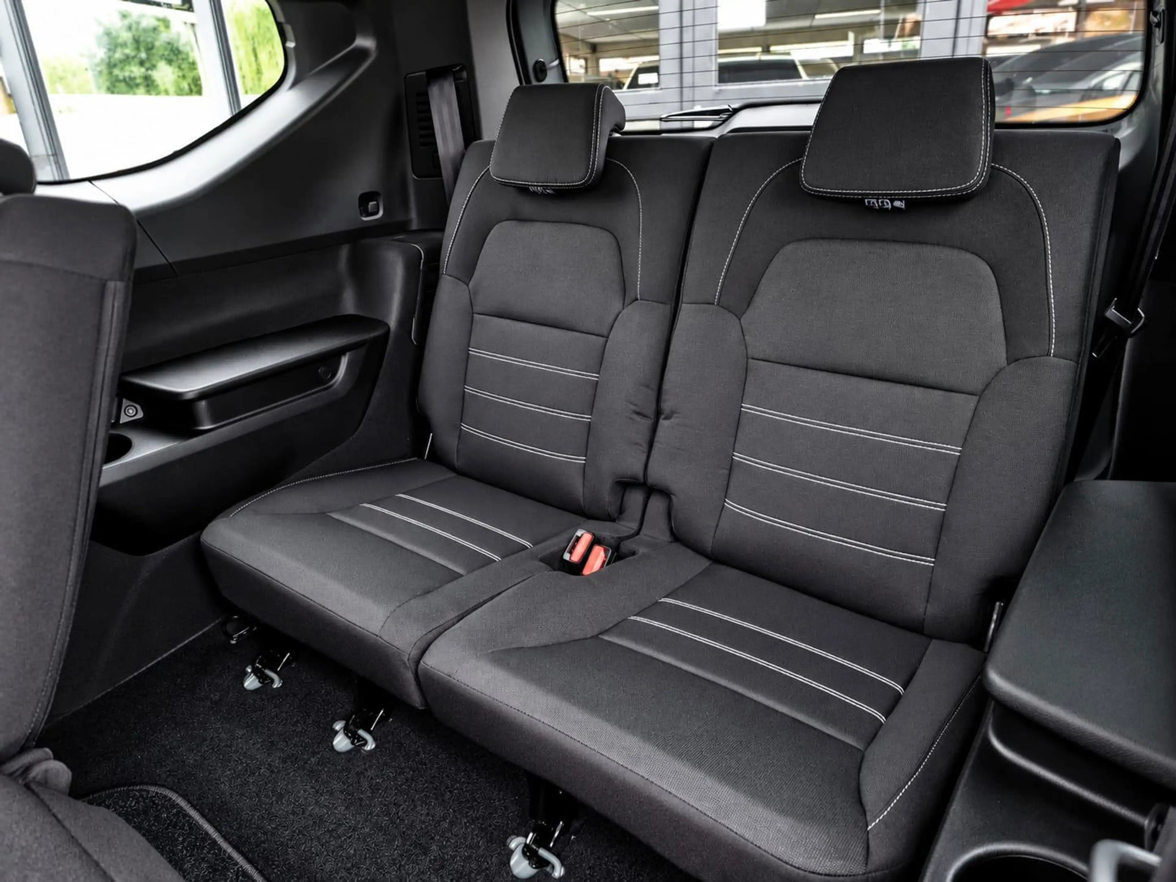 Dacia Jogger 1.6 Hybrid 140 Expression 7p. Trekhaak Automaat — photo 13