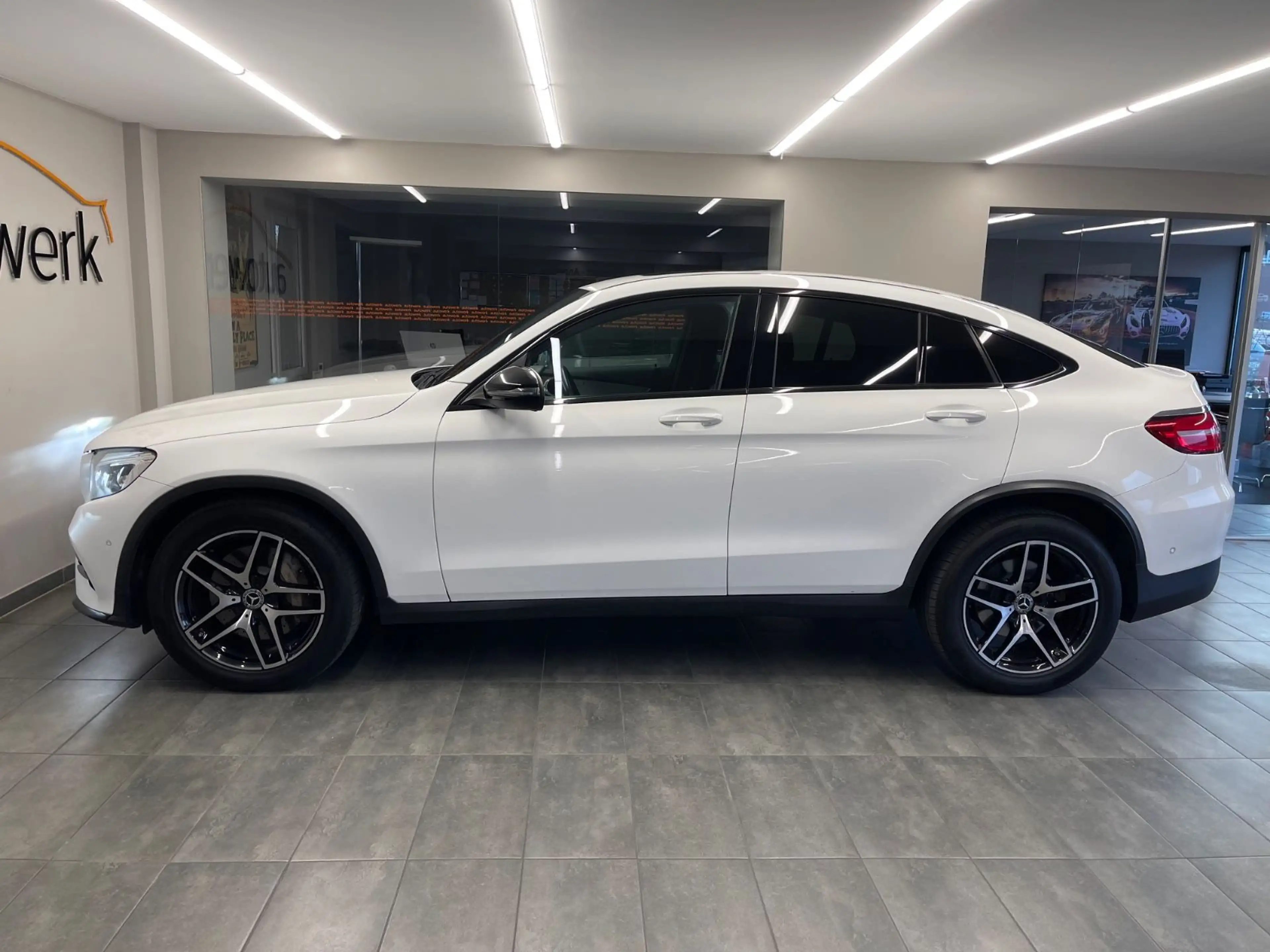 Mercedes-Benz GLC 220 d Coupe 4Matic AMG Line*9G/GSD/LED/Leder — photo 7