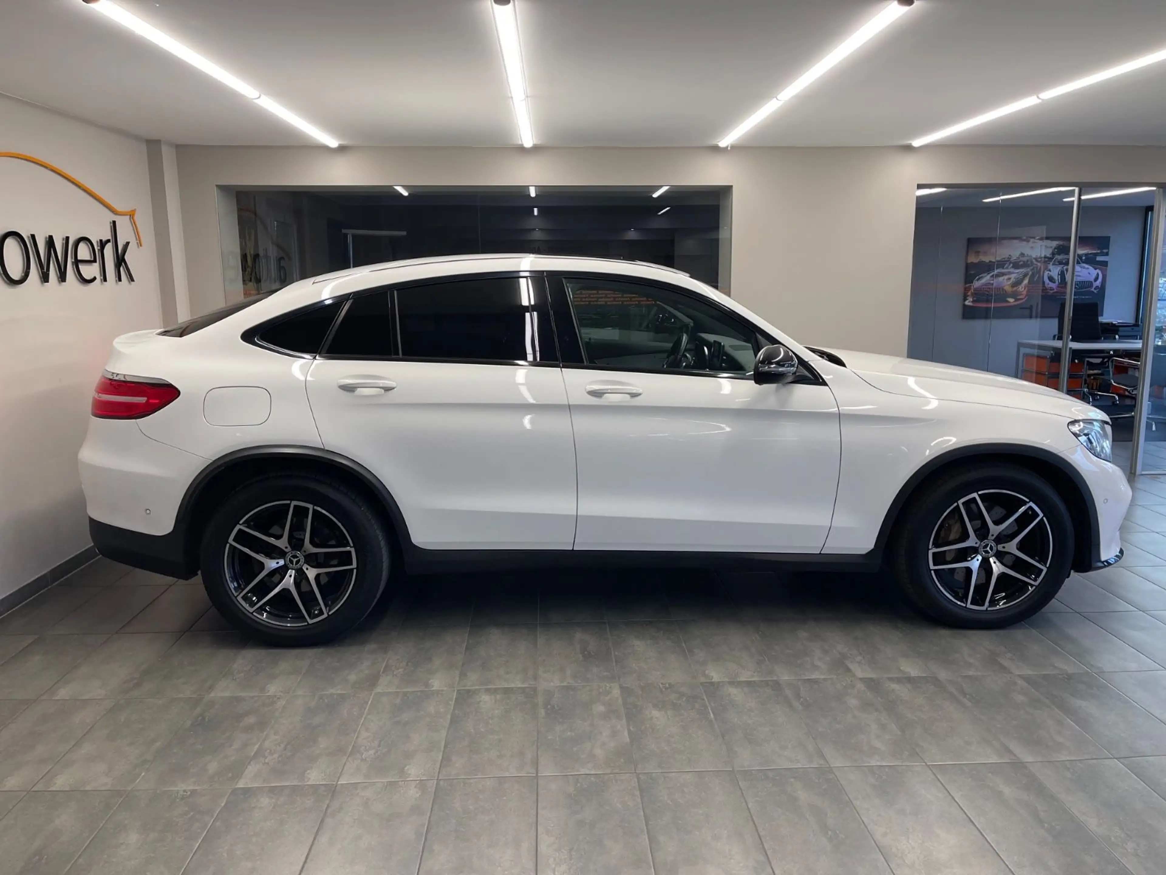 Mercedes-Benz GLC 220 d Coupe 4Matic AMG Line*9G/GSD/LED/Leder — photo 3