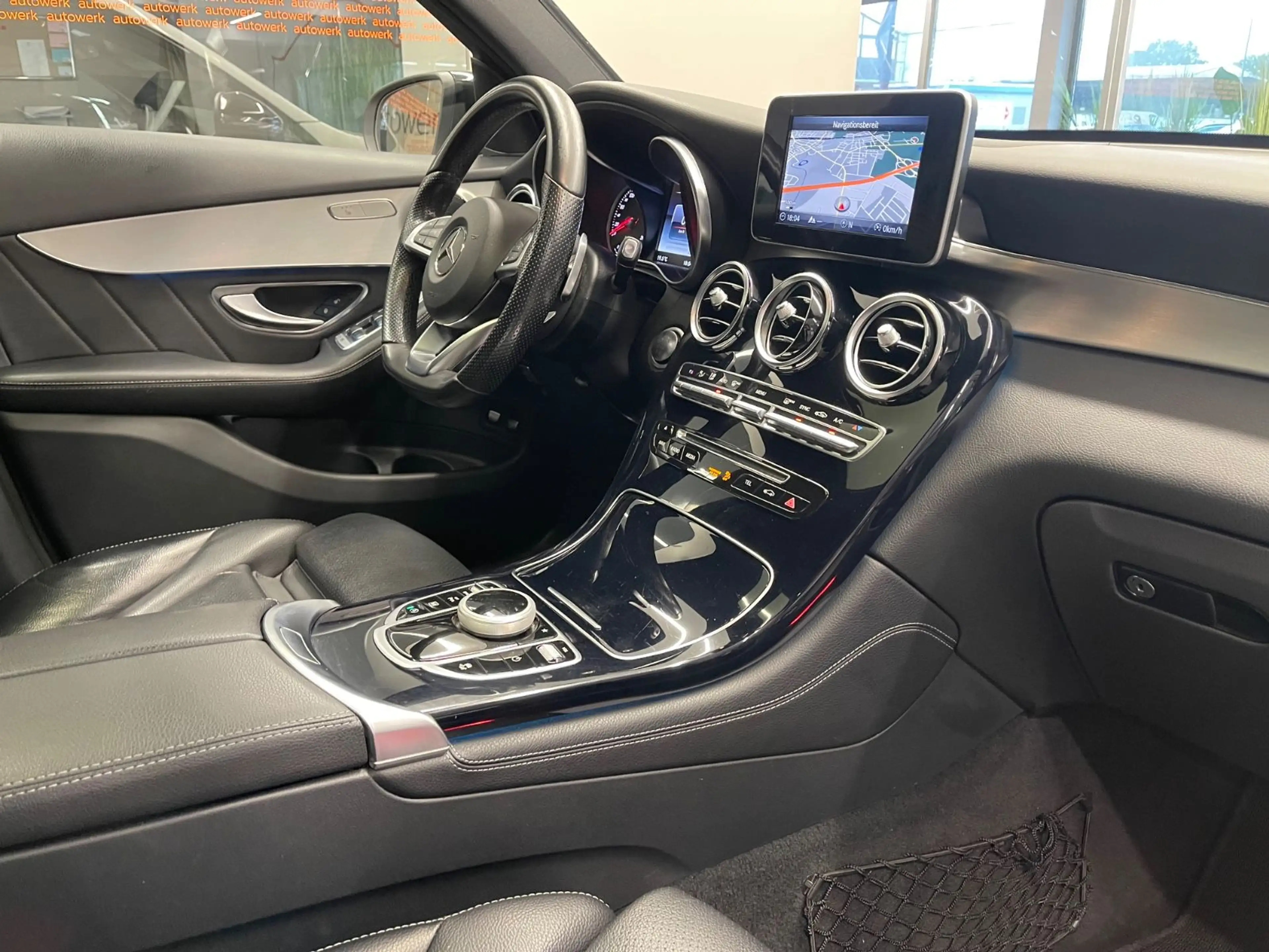 Mercedes-Benz GLC 220 d Coupe 4Matic AMG Line*9G/GSD/LED/Leder — photo 13