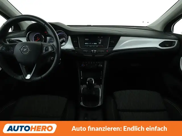 Opel Astra view 12