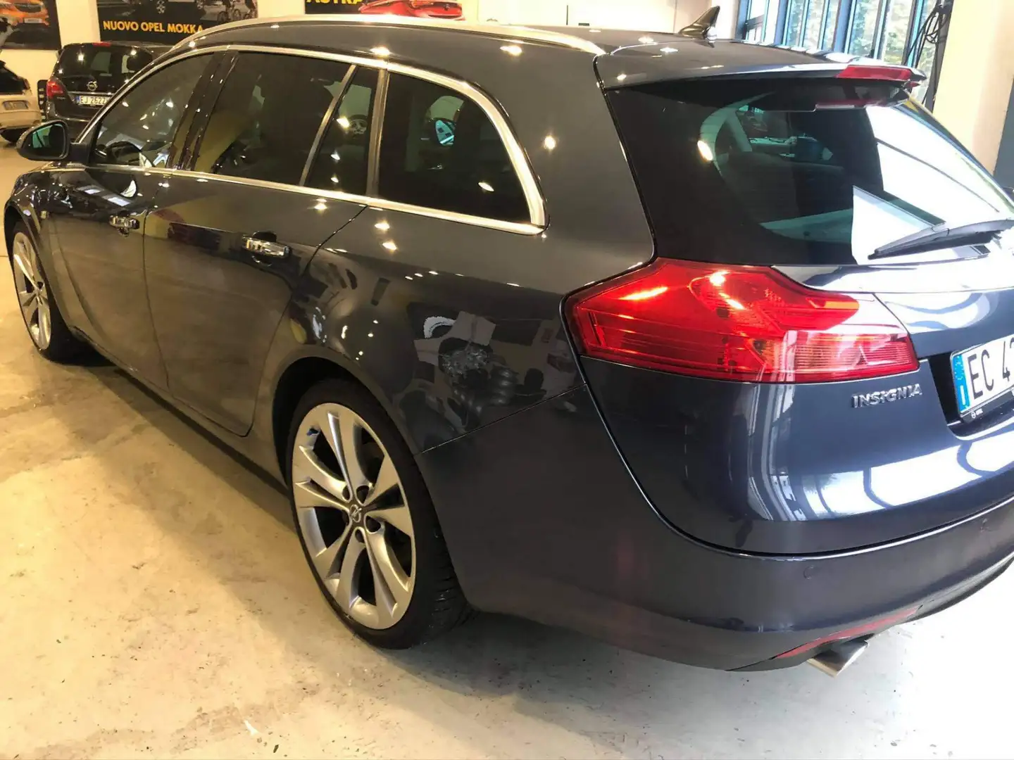 Opel Insignia Sports Tourer 2.0 cdti Cosmo 160cv auto - 2