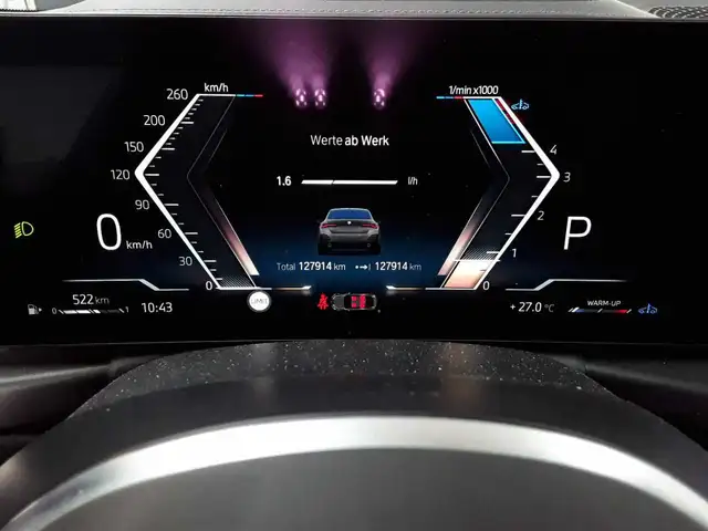 BMW 4 Series view 11