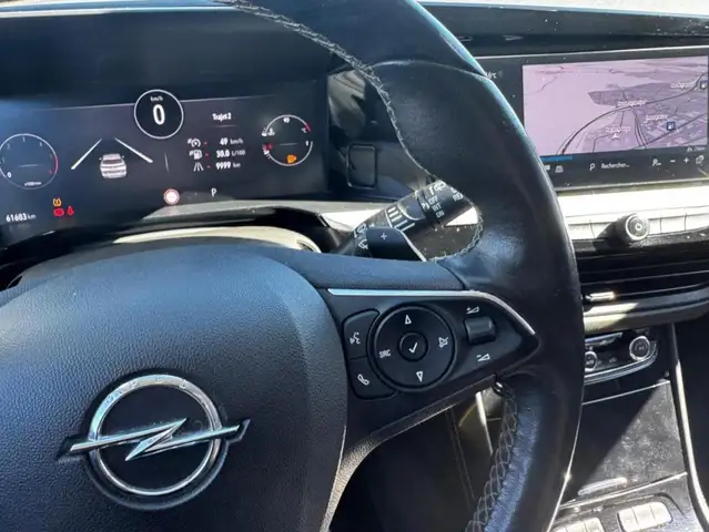 Opel Grandland view 12