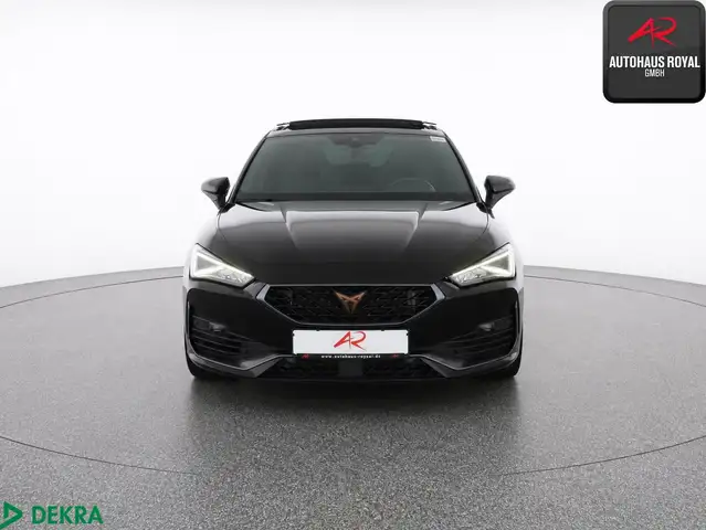 Cupra Leon view 8
