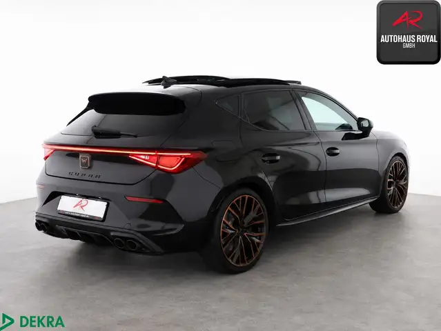 Cupra Leon view 5
