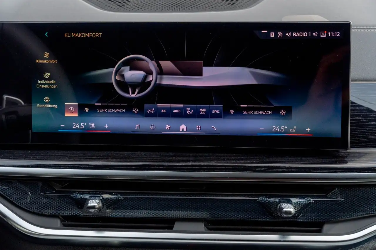 BMW X6 30d M.2026.LUFTF.PANO.DR.ASS.H/K.360.22".AHK 16