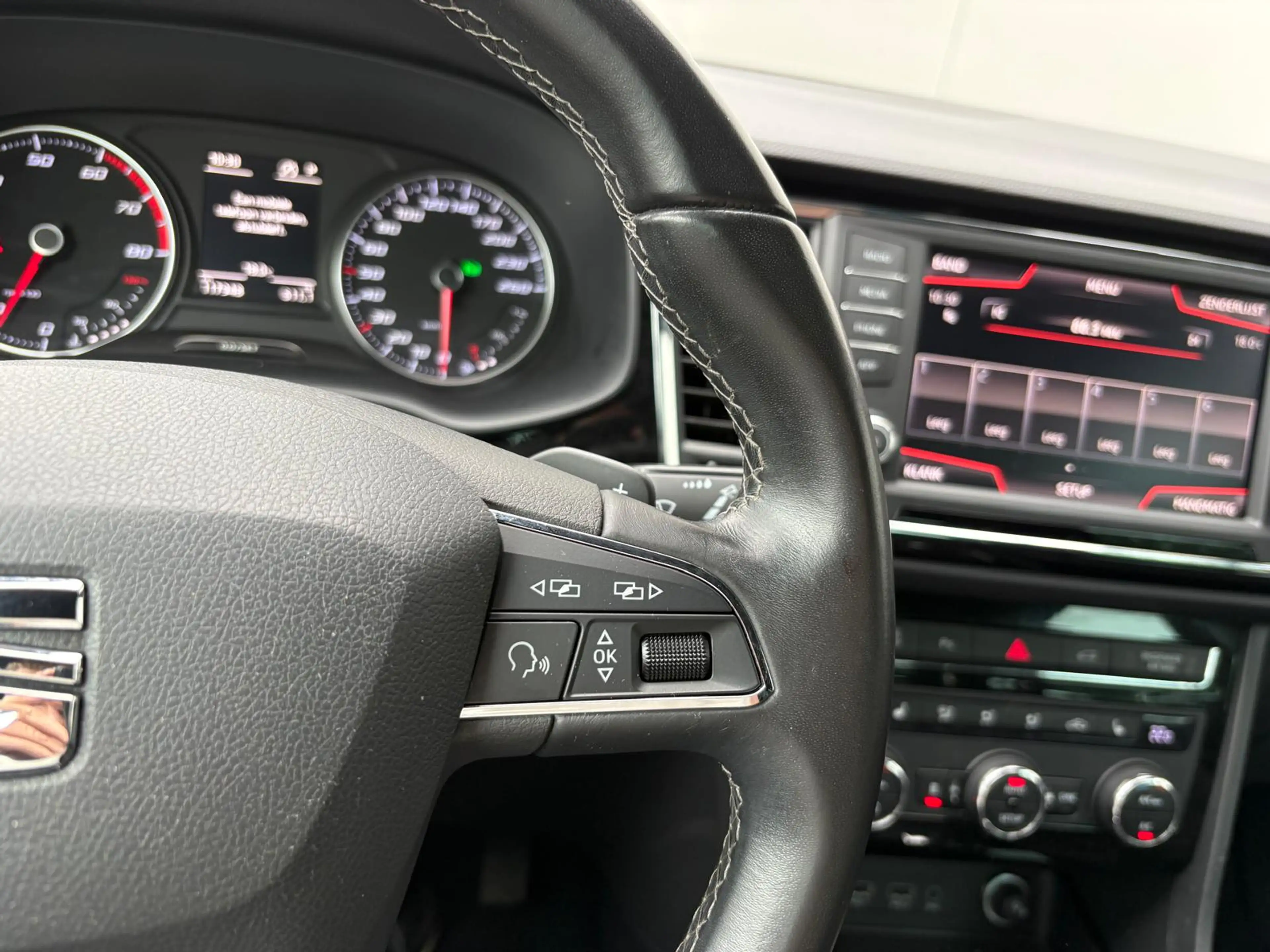 SEAT Ateca 1.4 EcoTSI Xcellence Trekhaak/Elektr.-klep/Winter- — photo 16