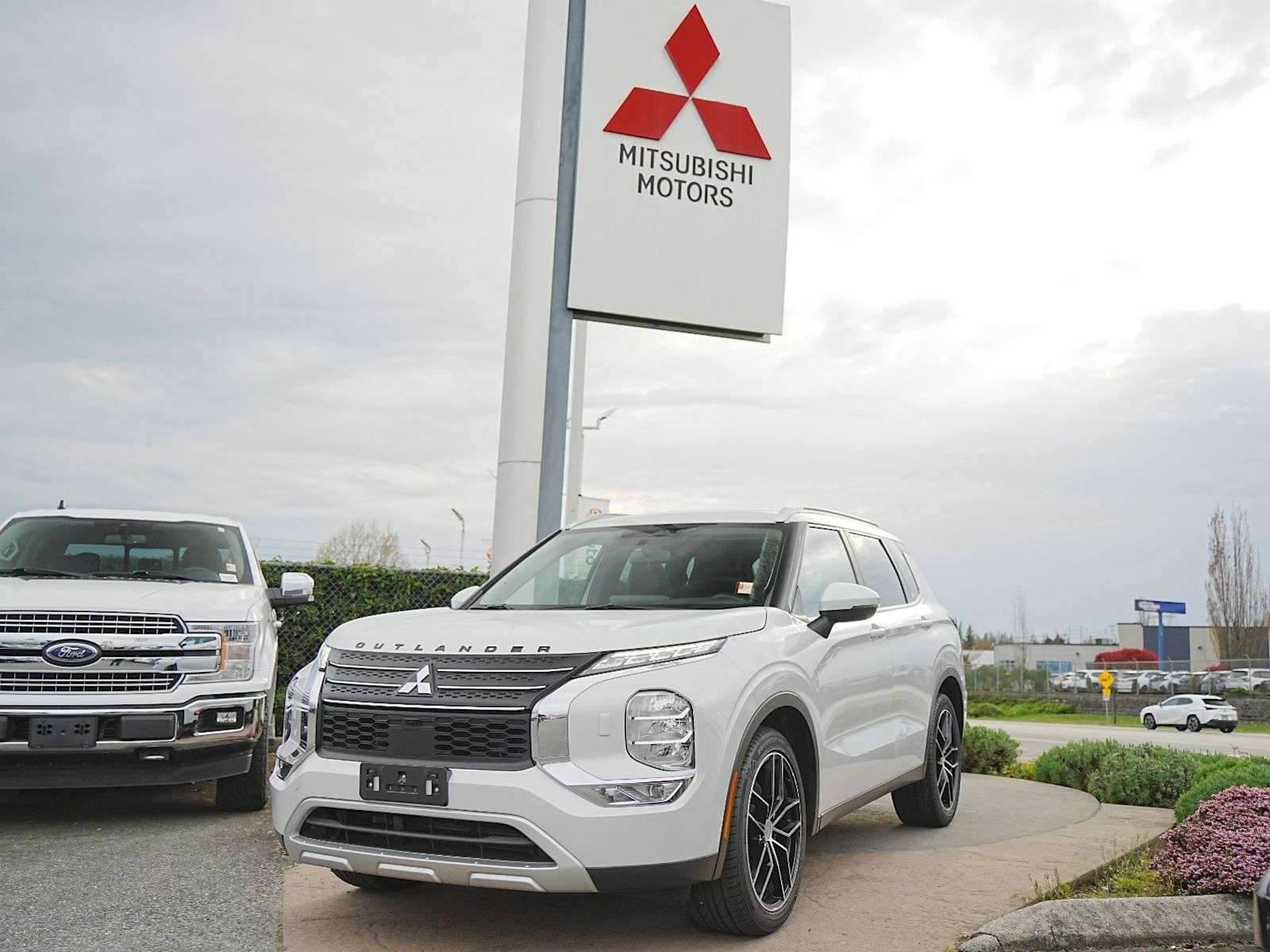 2022 Mitsubishi Outlander