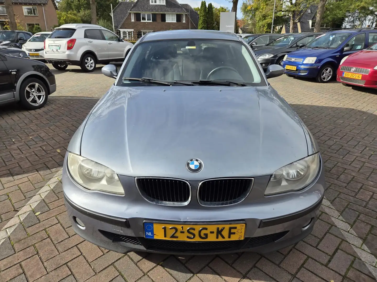 BMW 116 1-serie 116i LET OP MOTOR LOOPT ONREGELMATIG Bleu - 2