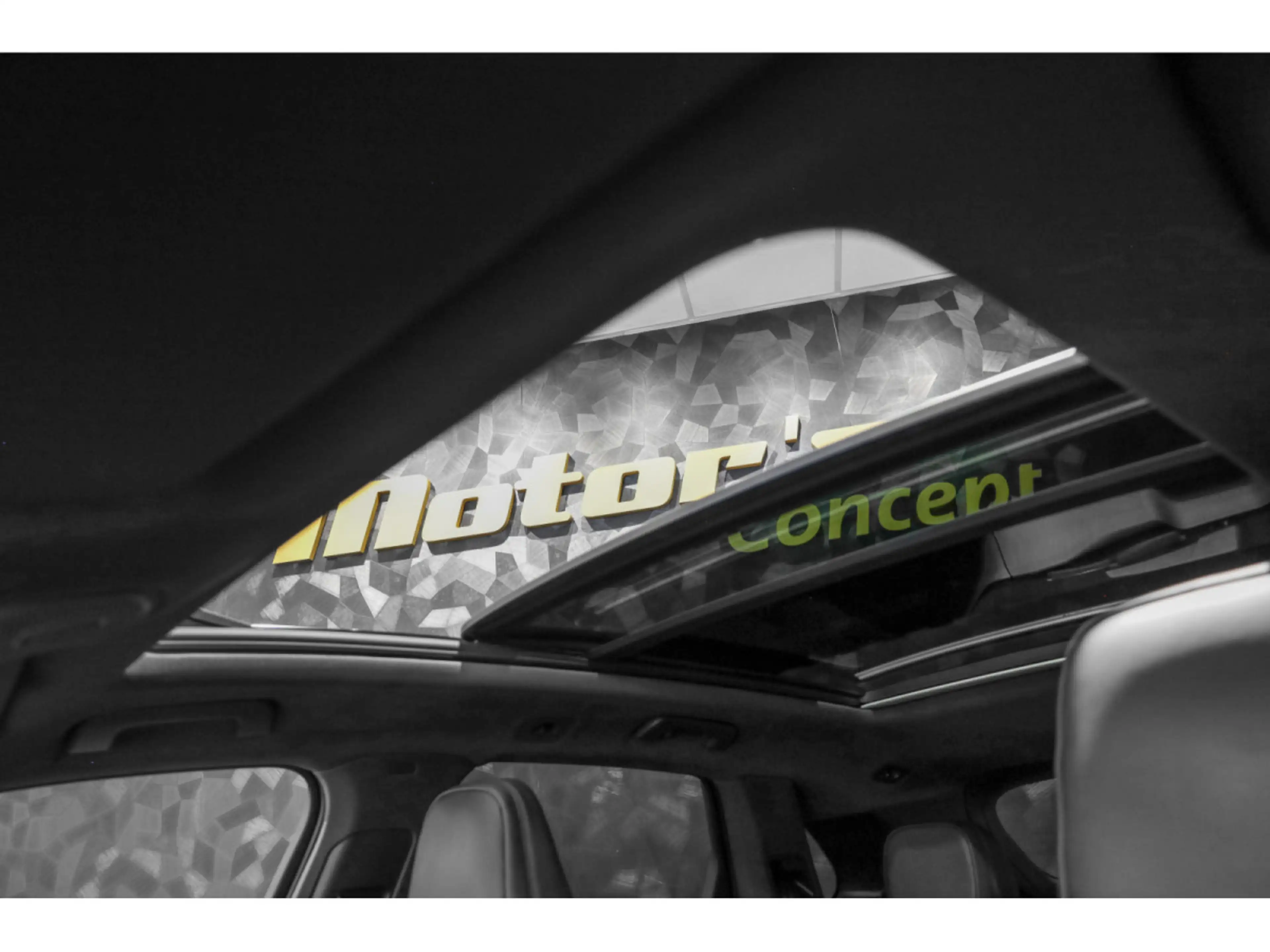 Porsche Cayenne S E-HYBRID — photo 13