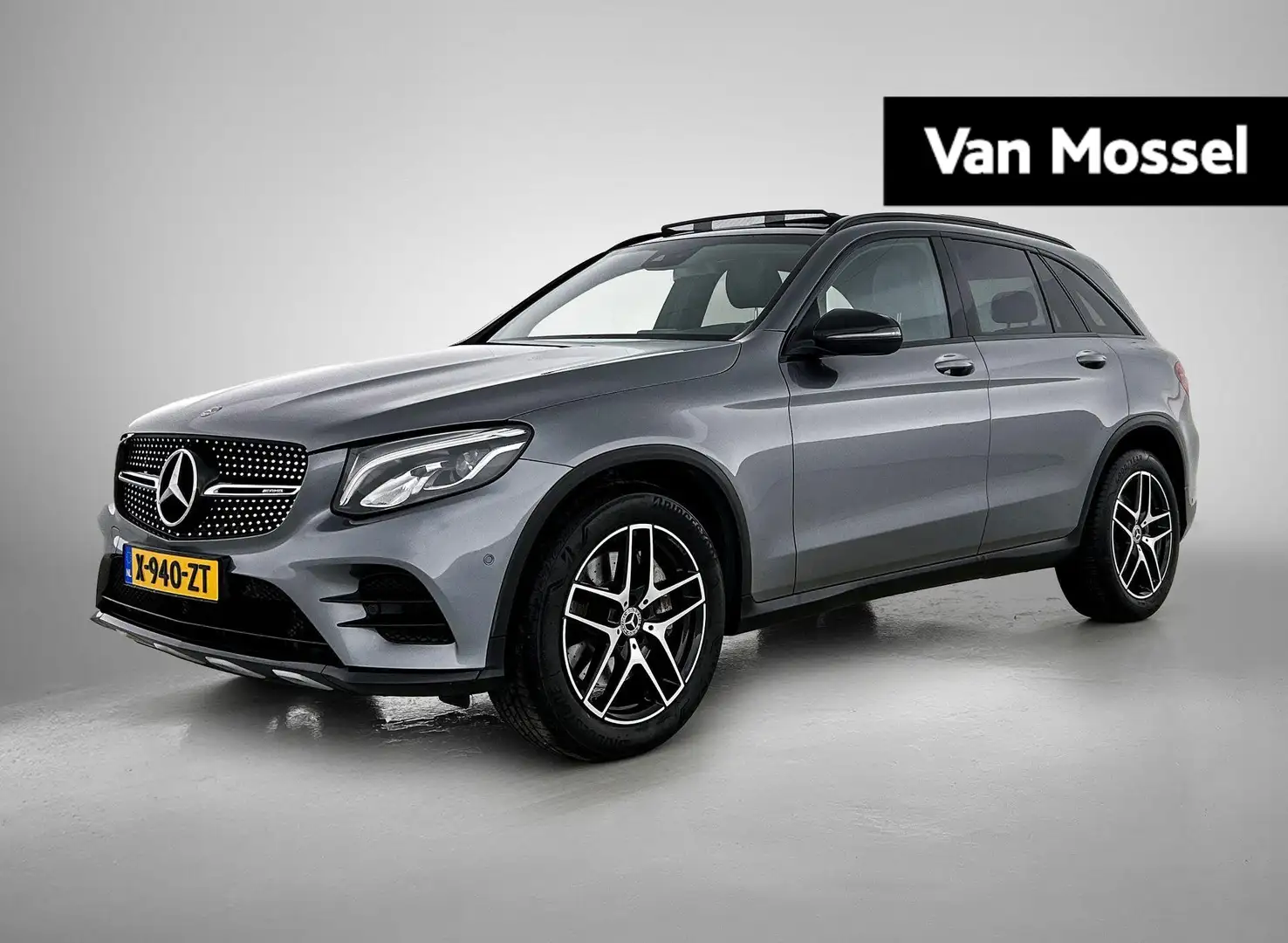 Mercedes-Benz GLC 250 4MATIC Sport Edition Premium Plus | PANORAMADAK | Grijs - 1