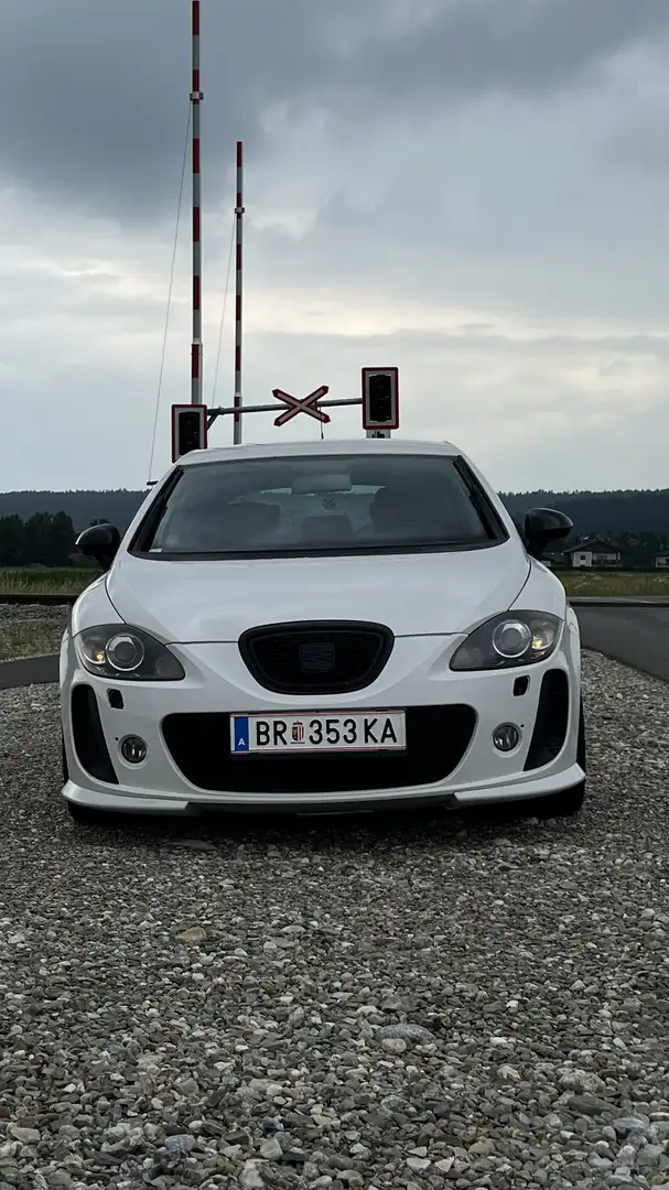 SEAT Leon Sport 1,4 GT TSI Weiß - 2