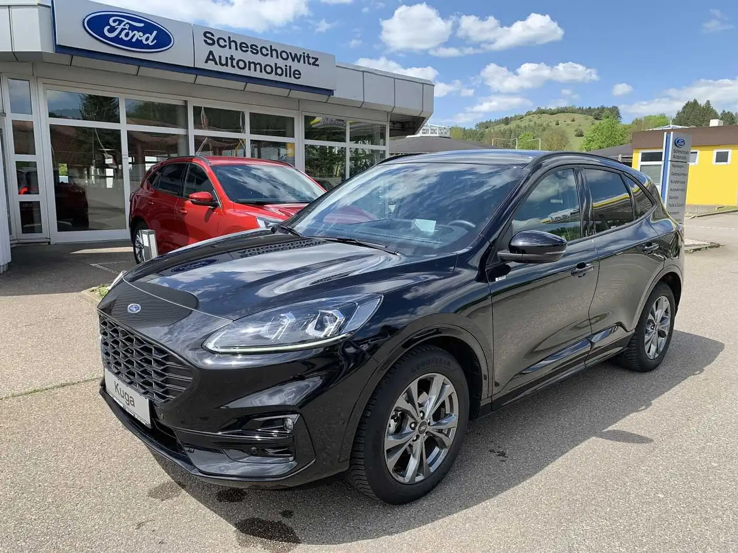 Ford Kuga 1.5 EcoBoost ST-LINE X Zwart - 1