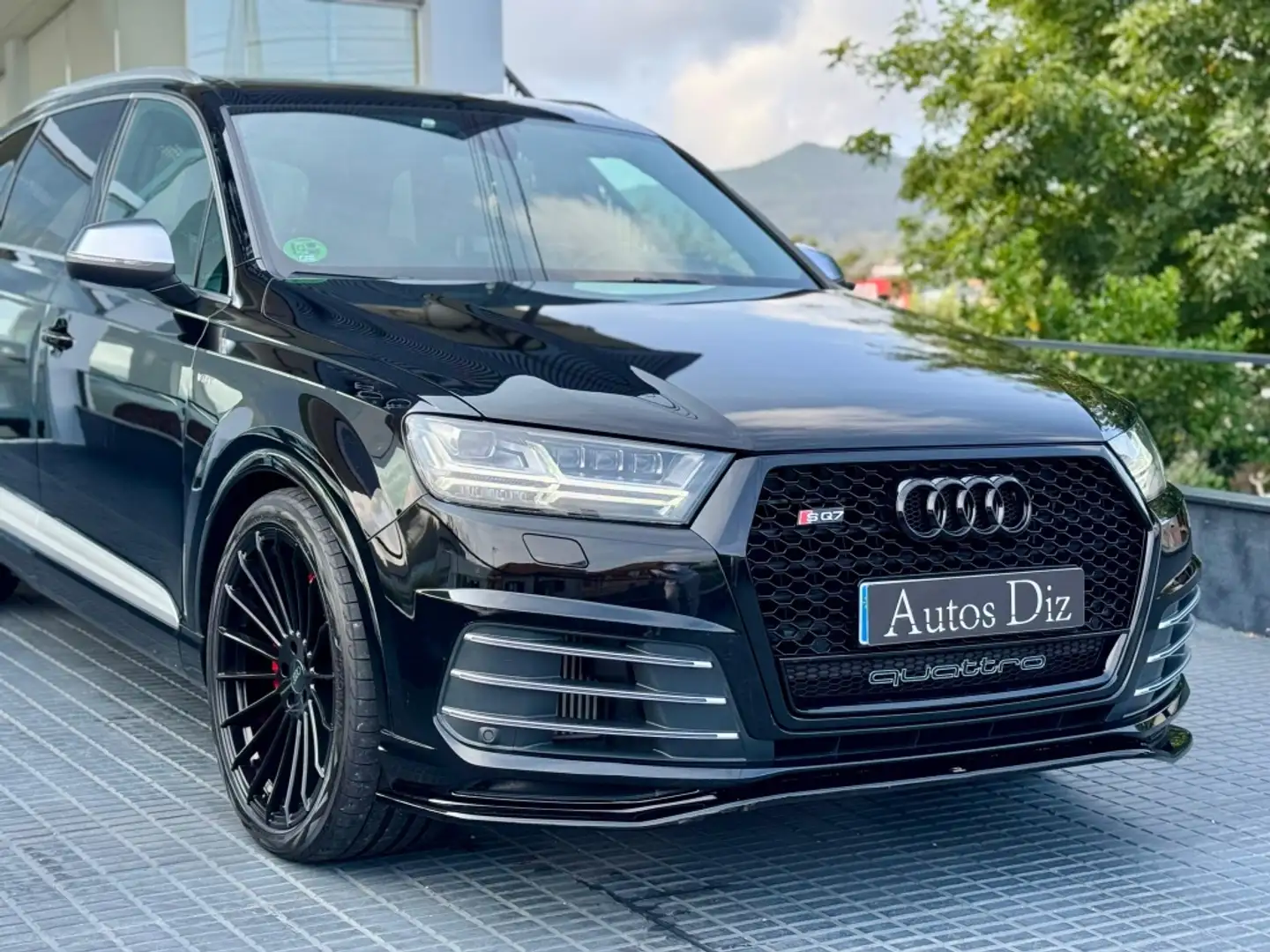 Audi SQ7 4.0 TDI quattro tiptronic Zwart - 2