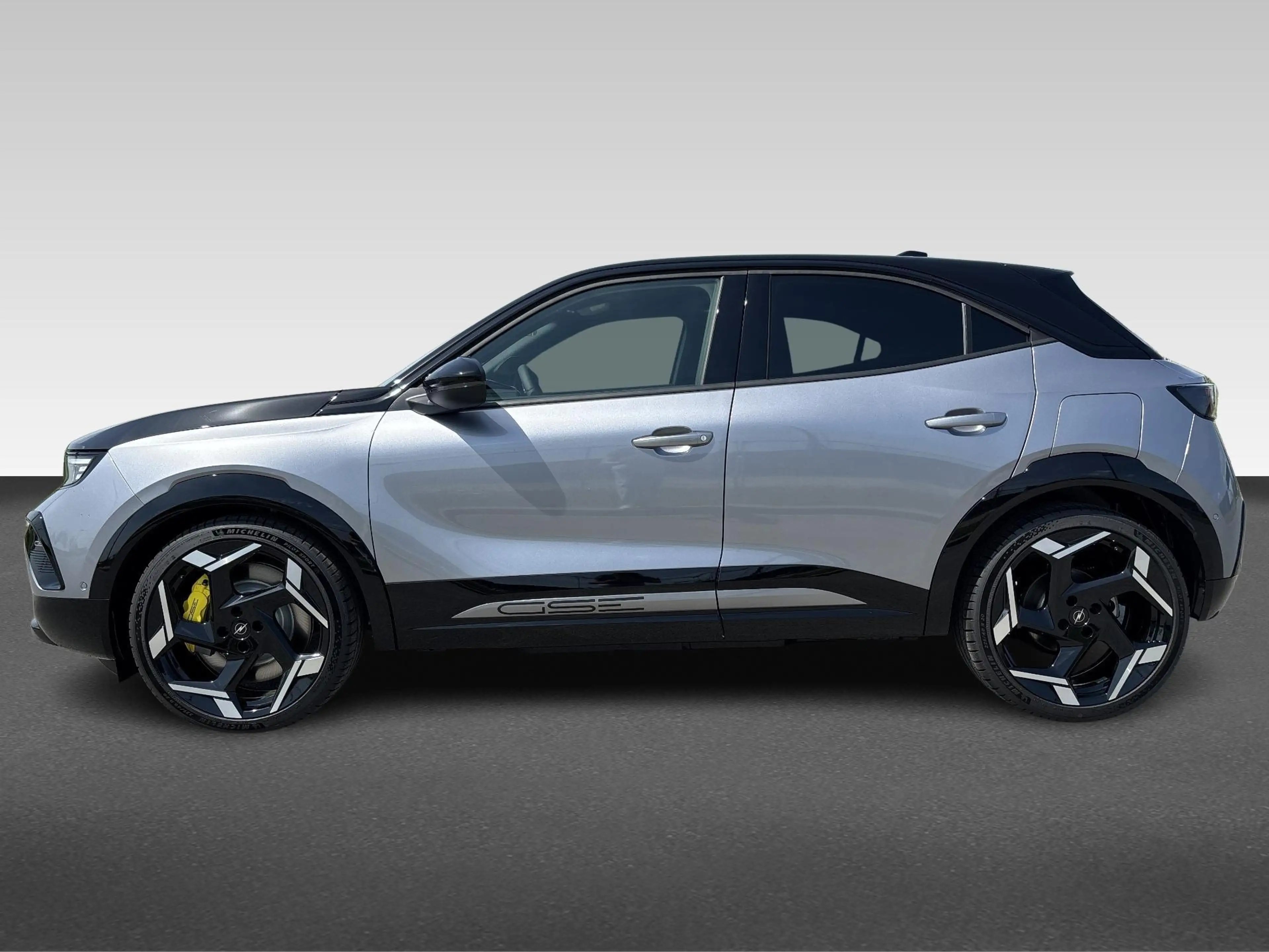 Opel Mokka-E Electric GSE 54 kWh — photo 3