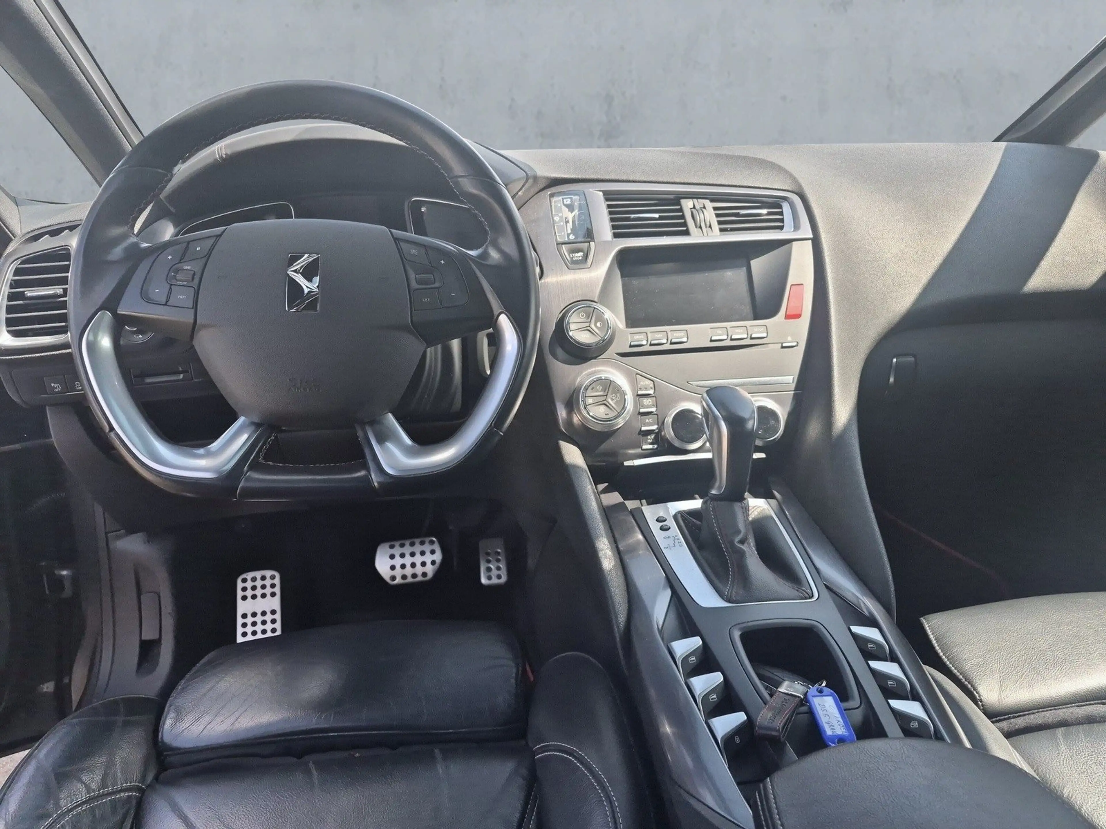 DS Automobiles DS 5 DS5  1.Hd+HUD+Automatik+Pano+Leder — photo 13