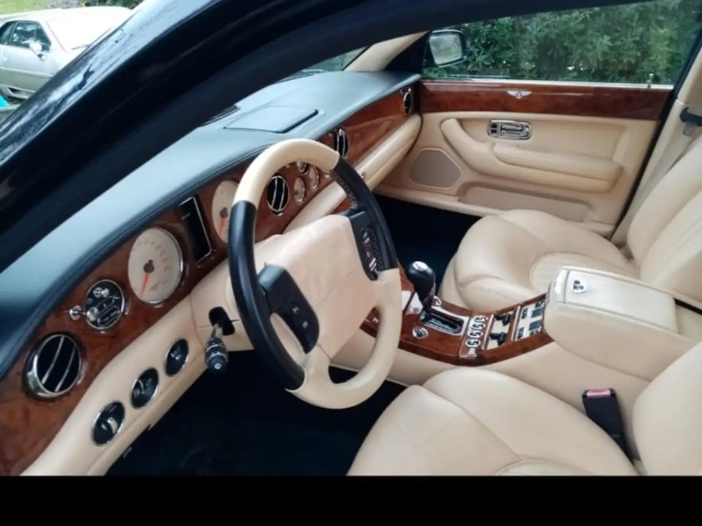 Bentley Arnage 6.8 Red Label Modrá - 1