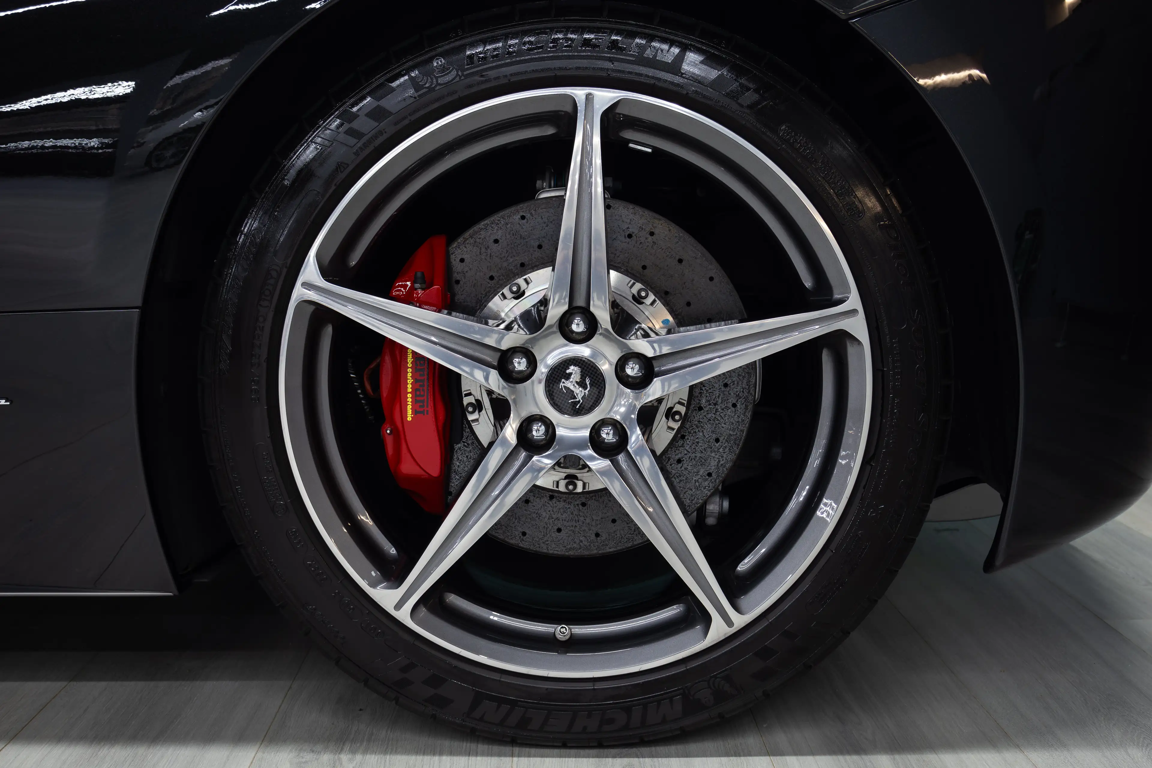 Ferrari 458 ITALIA | Racing Seats | Lift | JBL — photo 9