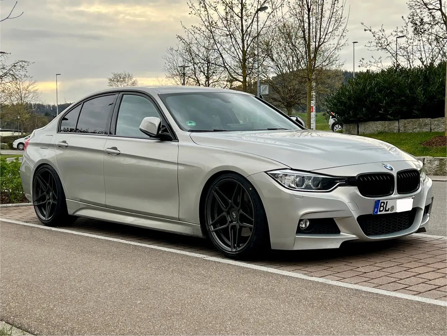 BMW 328 BMW F30 328i xDrive M-Paket | KW V1 | Wheelforce - 1