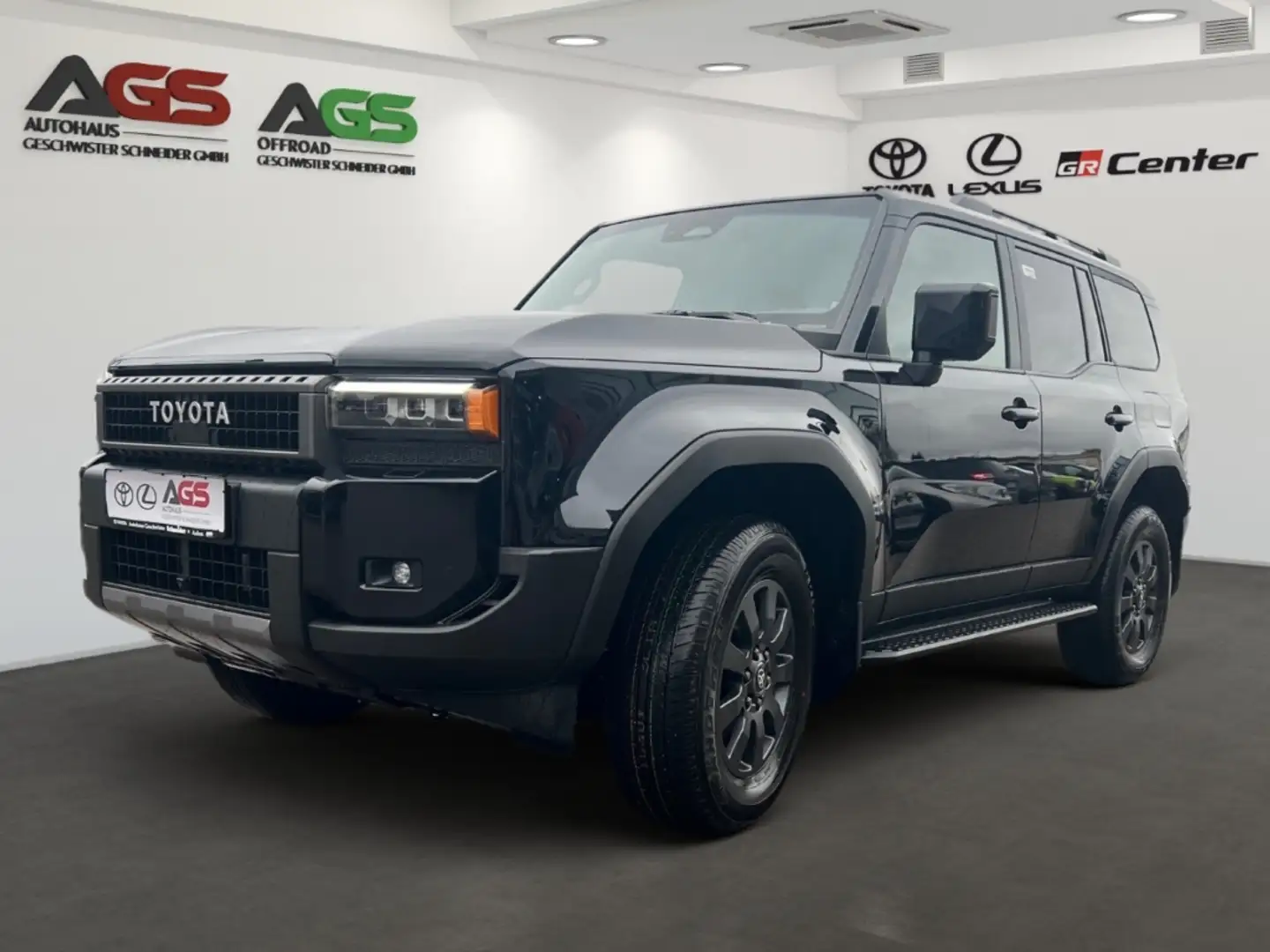 Toyota Land Cruiser 2,8l Diesel Mild Hybrid Executive 205PS - ON Stock Schwarz - 1