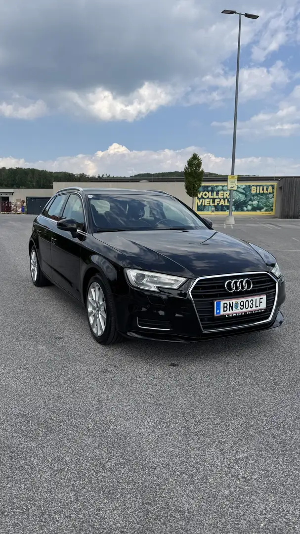 Audi A3 SB Ambition 1,6 TDI Schwarz - 2
