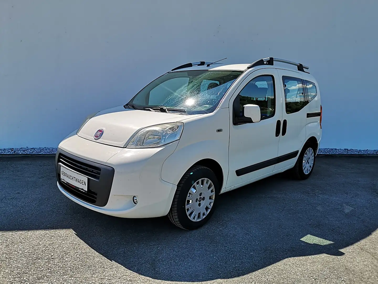 Fiat Fiorino Qubo 1,4 Natural Power 70 Active Weiß - 1