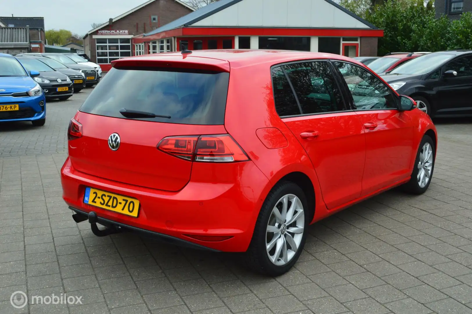 Volkswagen Golf 1.2 TSI 105pk Highline | Pano-dak Rouge - 2