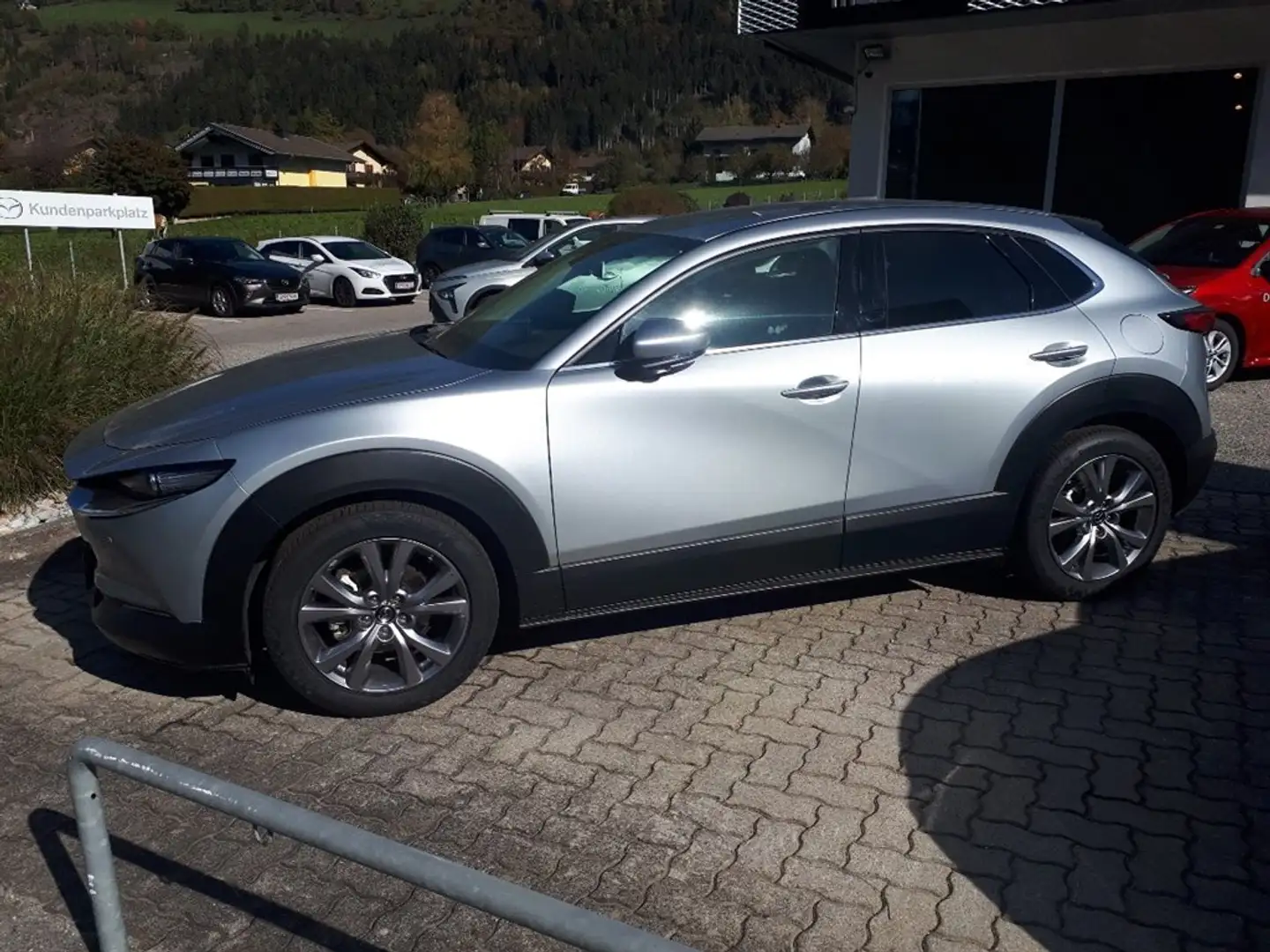 Mazda CX-30 G150 Comfort+ SOUND STYLE TECH PREMIUM Silber - 2