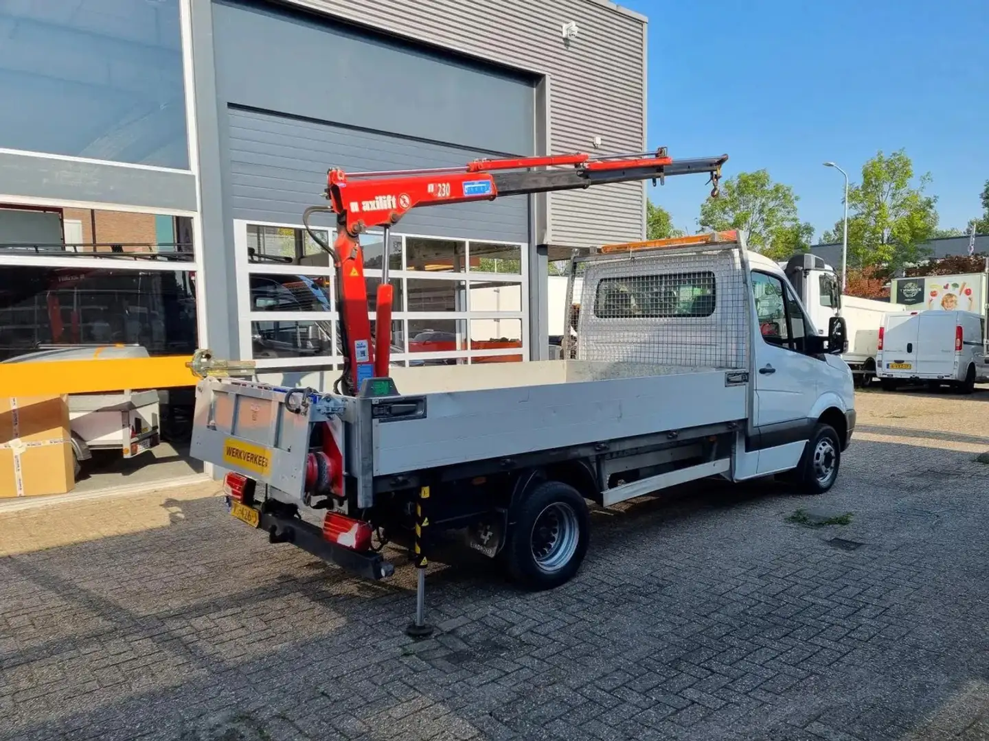 Volkswagen Crafter 2.0 TDI 46 Pick up / Maxilift Kraan 1800 KG / Euro White - 2