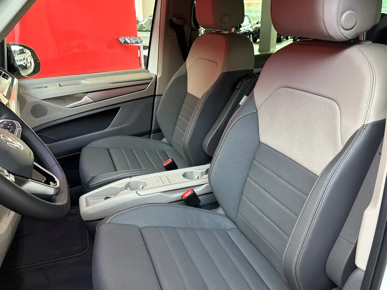 Volkswagen T7 Multivan 2026 — фото 14