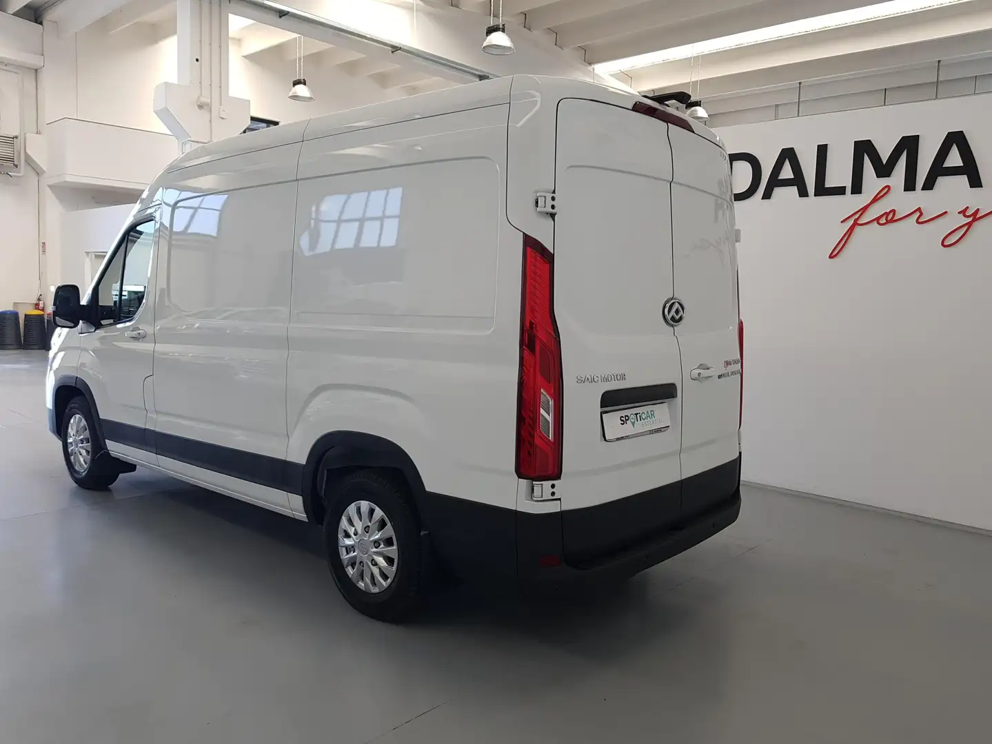 Maxus eDeliver 9 eDELIVER 9 (L3H2) - 72 Kwh adas MY23 Bianco - 2