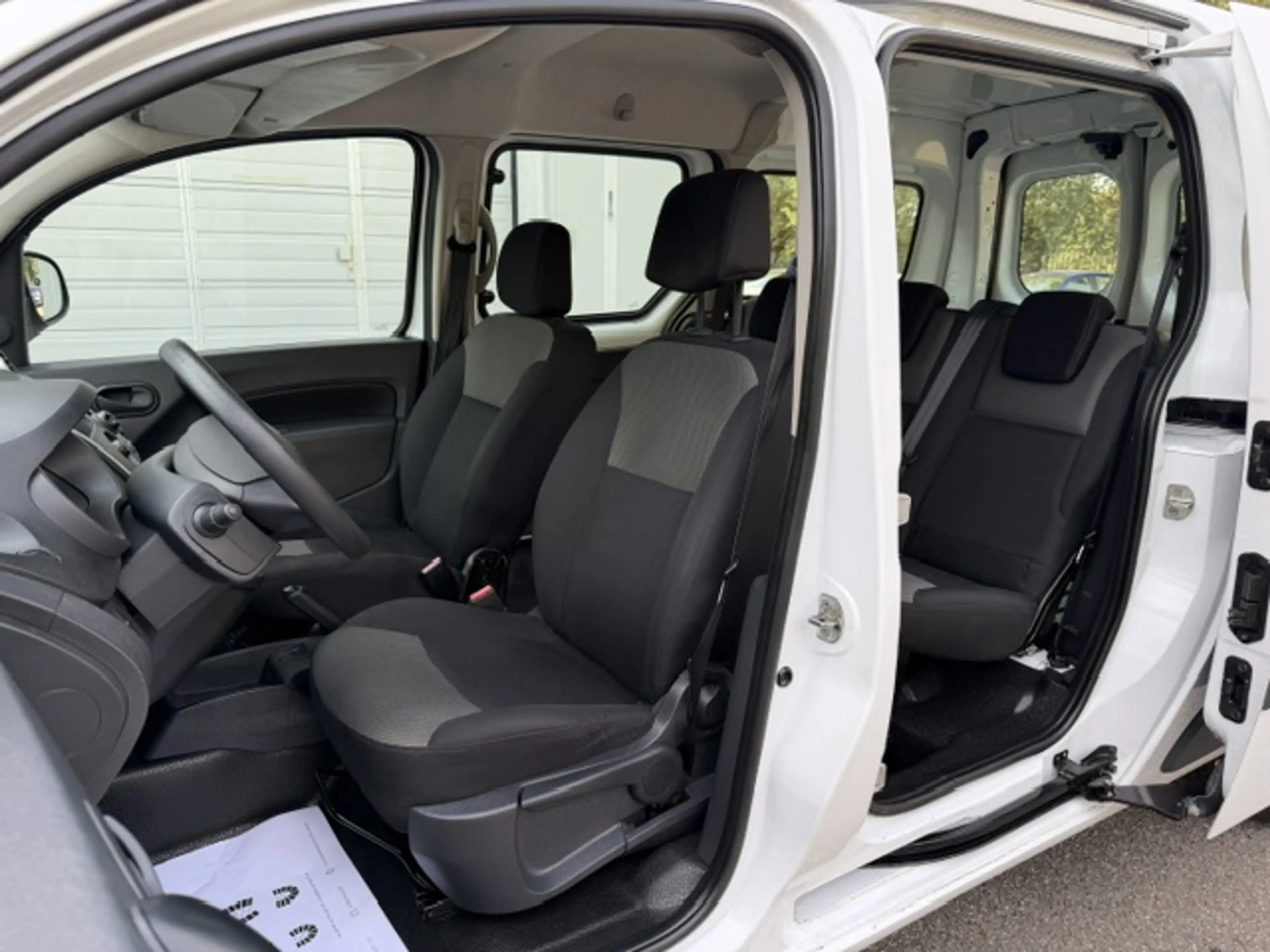 Renault Kangoo Kangoo XL 1.5 dCi Energy — photo 9