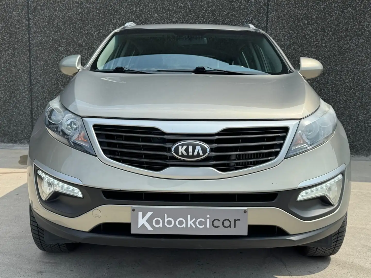 Kia Sportage 1.7 CRDi  Access//GPS/CAMERA/USB//GARANTIE 12M Beige - 2