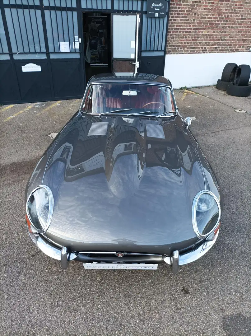 Jaguar E-Type Coupe série 1 4.2 litres  ( européenne) siva - 2