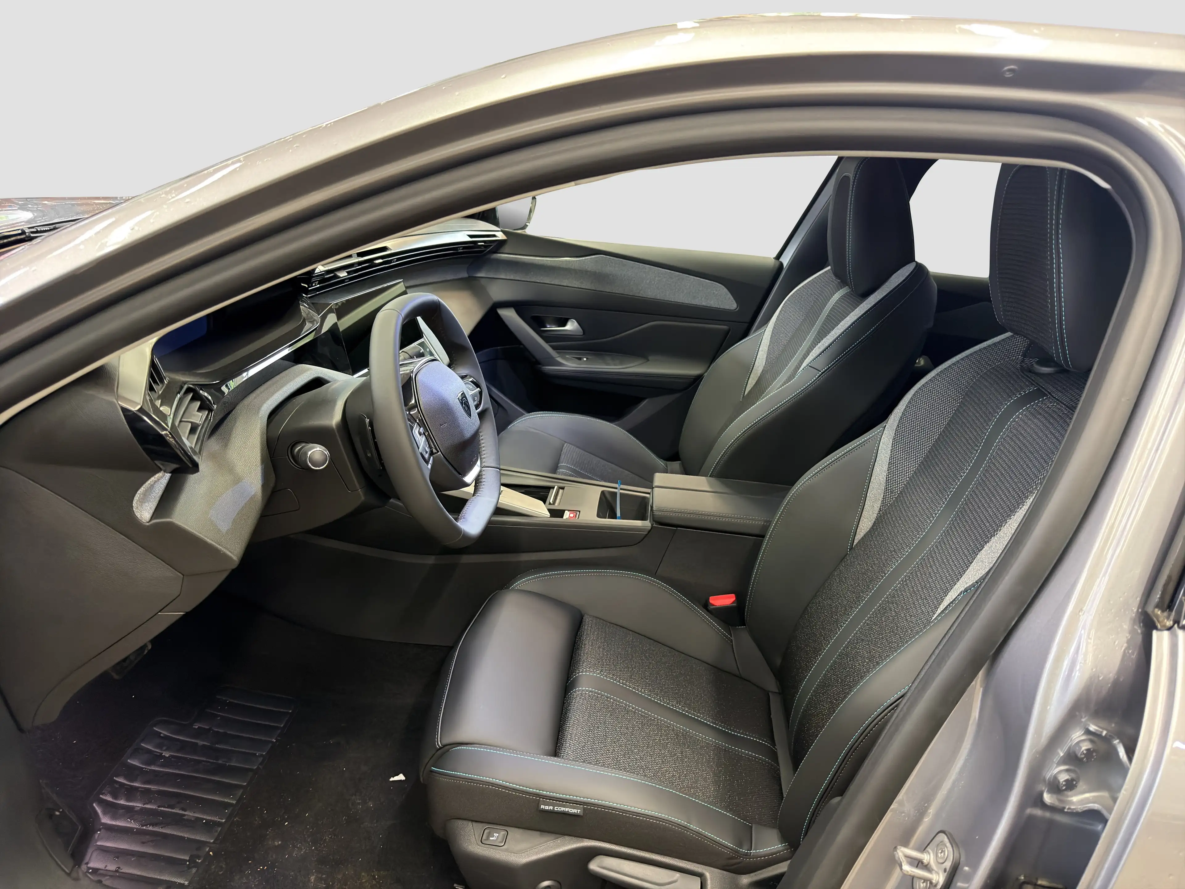 Peugeot 308 308 ALLURE BHDi 130 EAT8 1,5 — photo 6